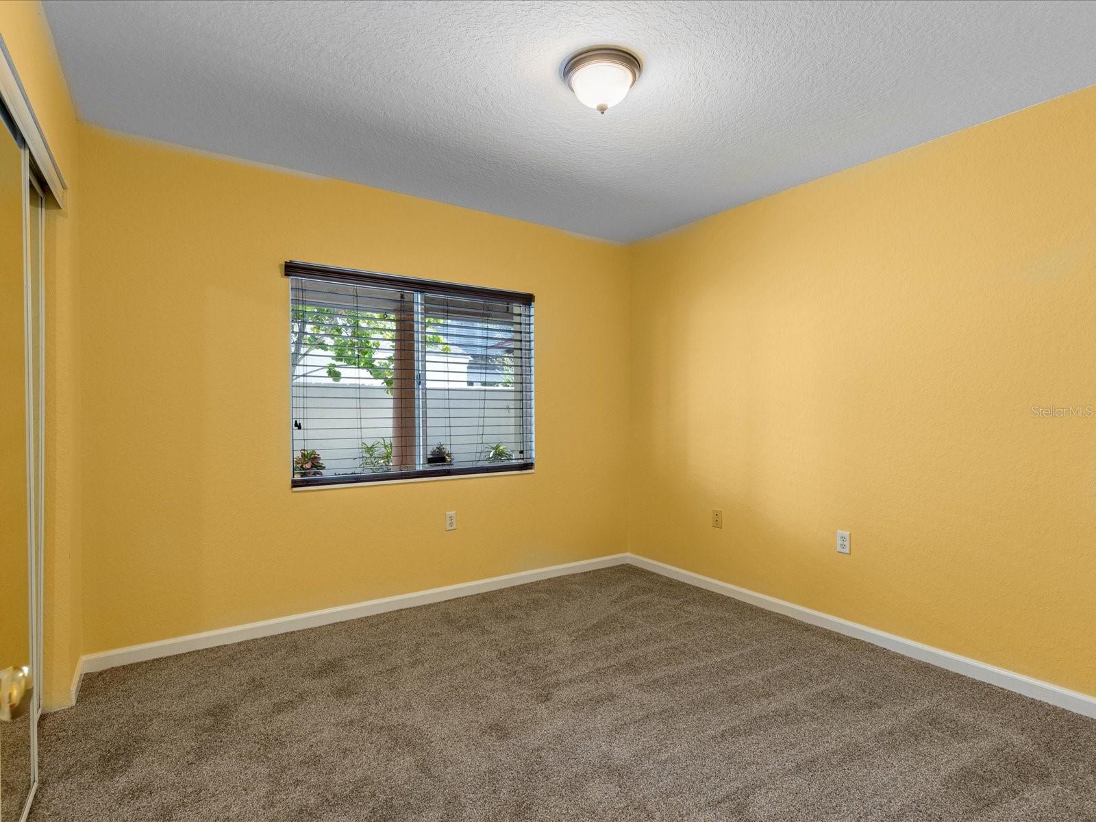 Image 25 of 41 For 145 18th Avenue Se