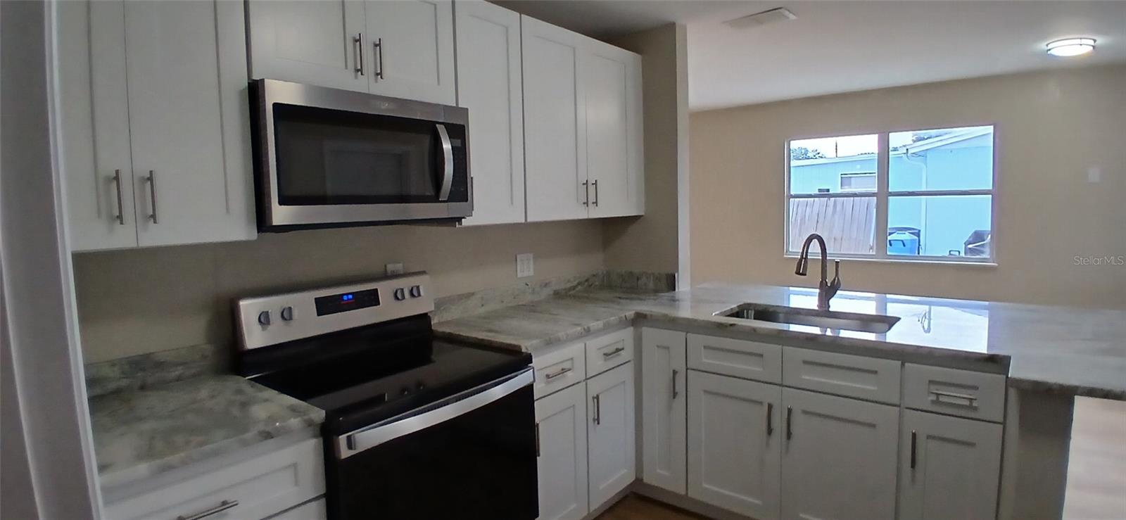 Image 7 of 17 For 6909 79th Avenue N