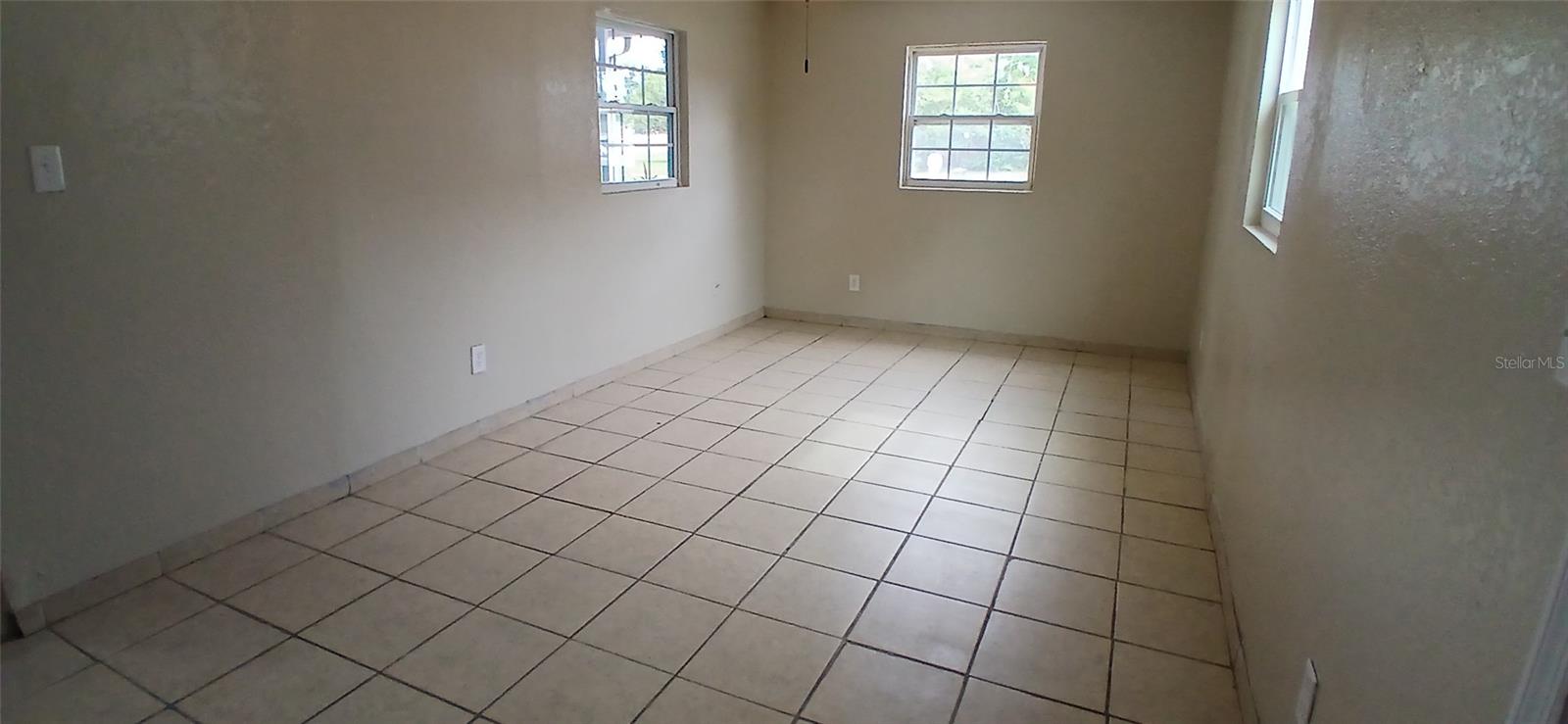 Image 8 of 17 For 6909 79th Avenue N