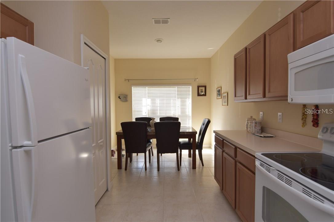 Image 2 of 3 For 31211 Flannery Court