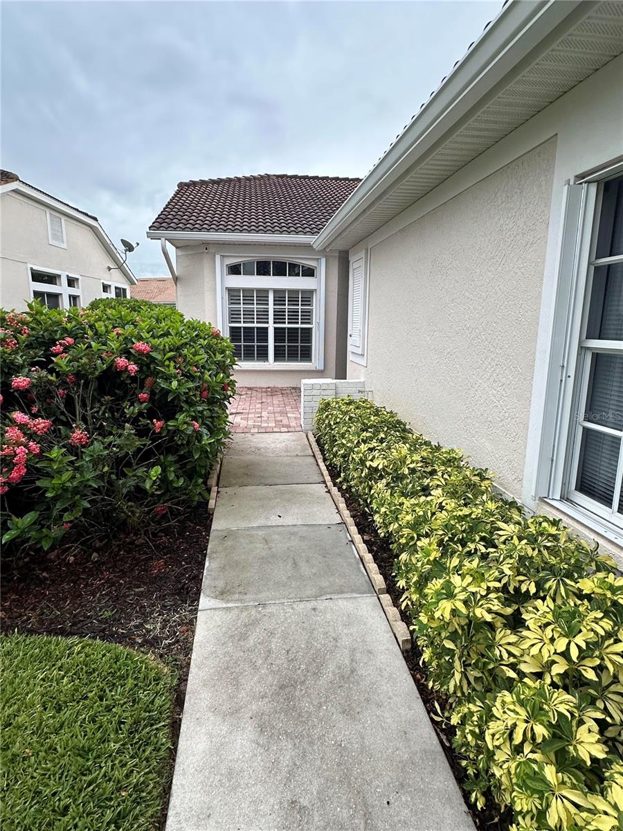 Image 2 of 26 For 12861 Devonshire Lakes Circle