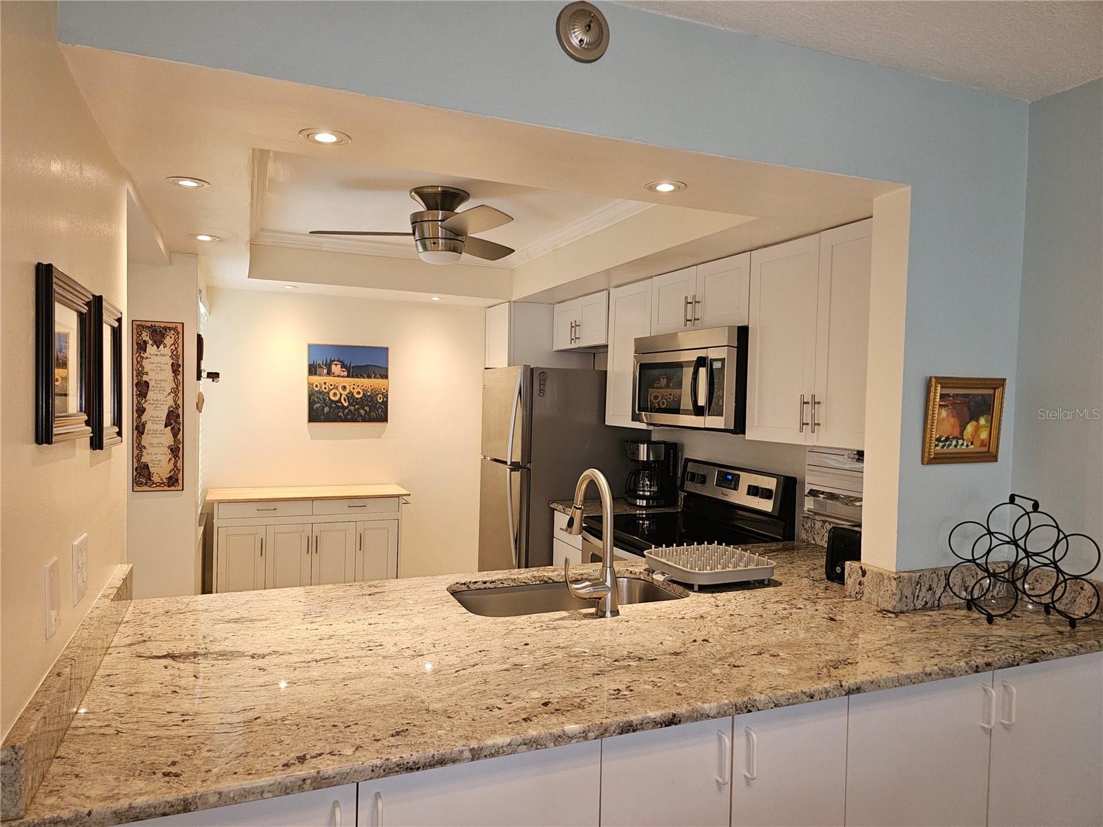 Image 4 of 37 For 14130 Rosemary Lane 3207