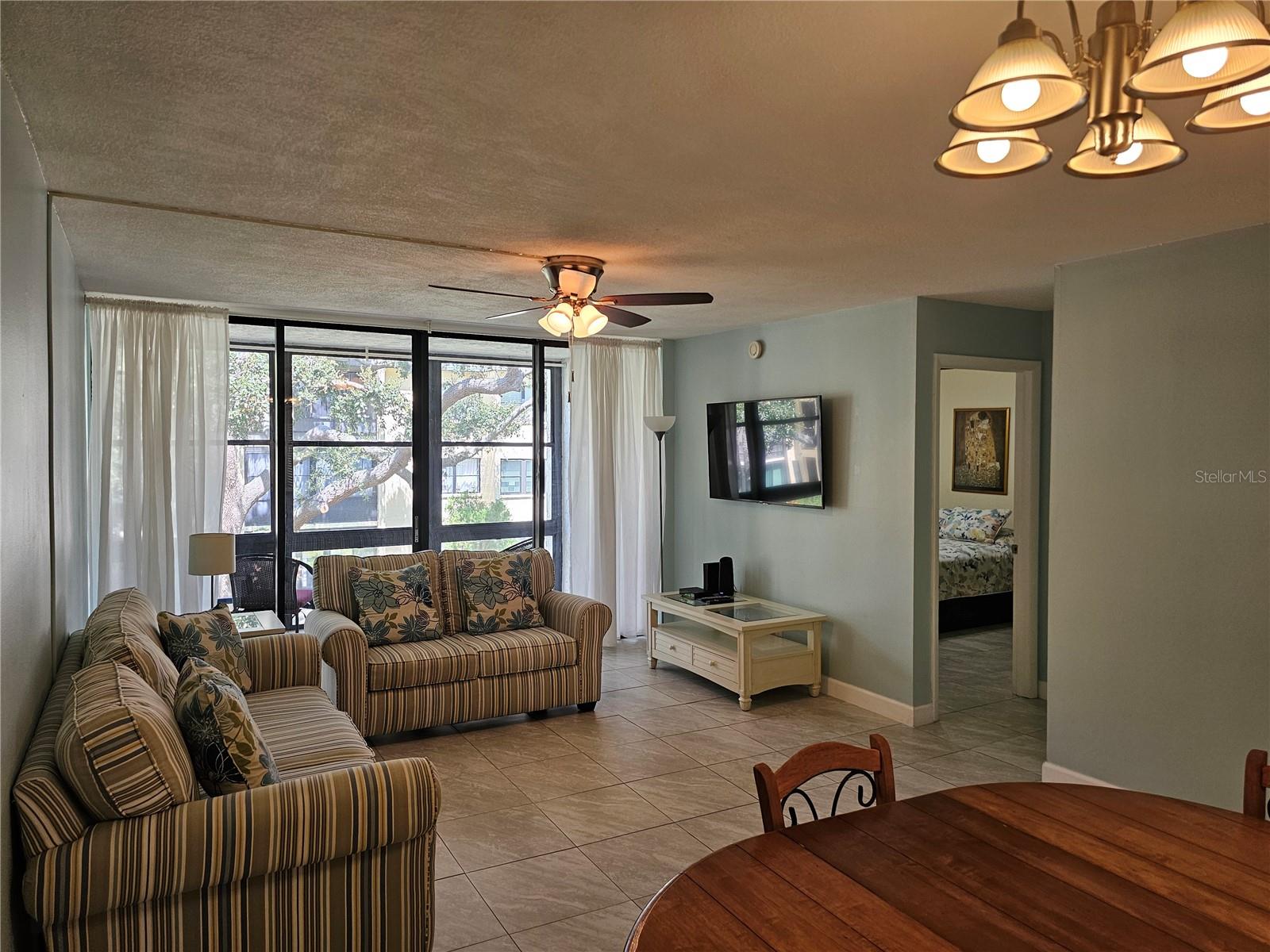 Image 7 of 37 For 14130 Rosemary Lane 3207
