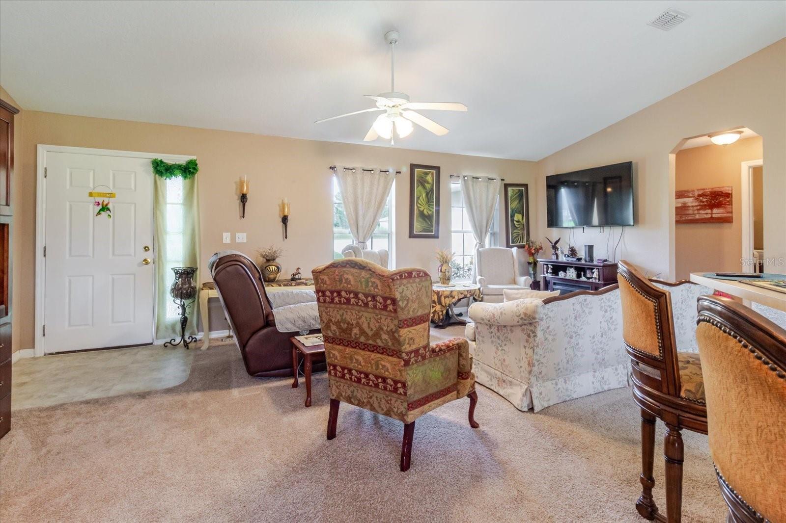 Image 11 of 30 For 313 Locust Pass