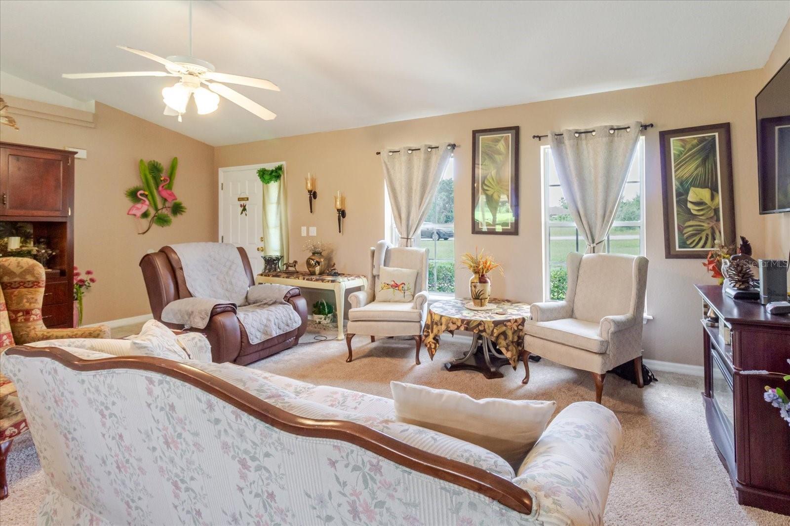 Image 13 of 30 For 313 Locust Pass