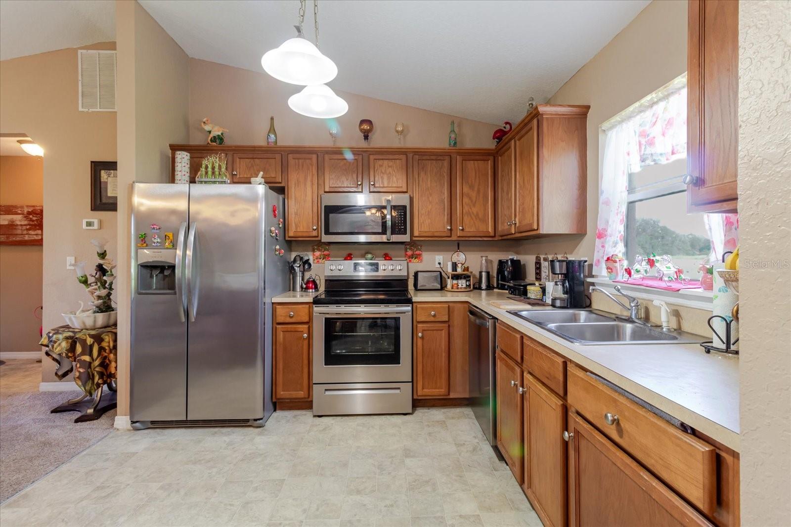 Image 14 of 30 For 313 Locust Pass