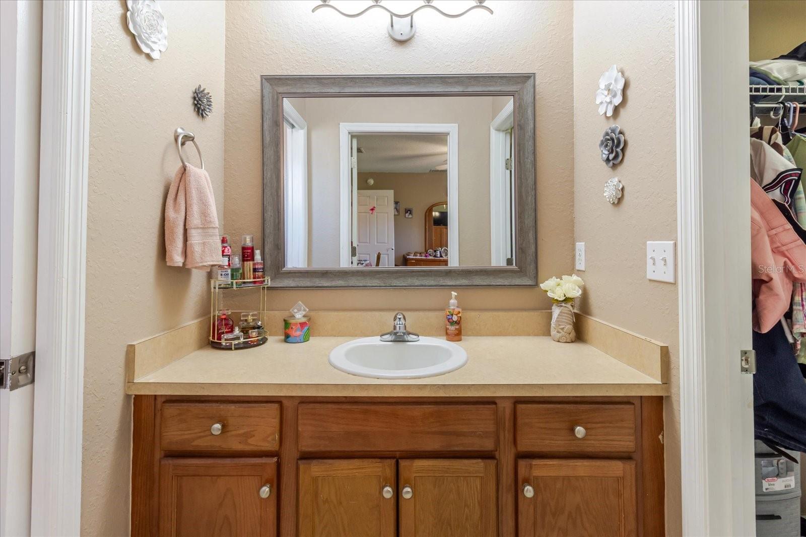 Image 23 of 30 For 313 Locust Pass