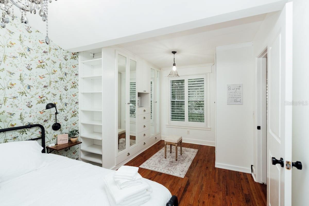 Image 21 of 50 For 4613 Macdill Avenue