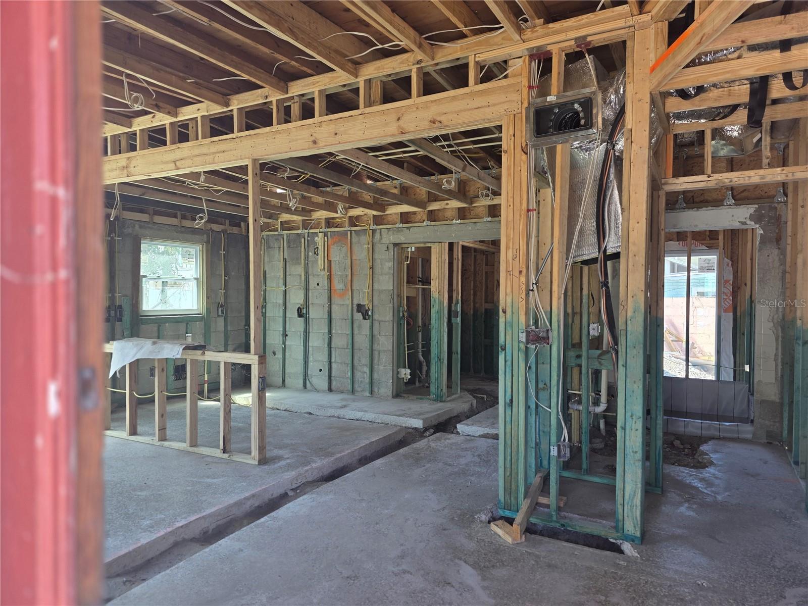 Listing photo id 9 for 910 Osborne Avenue