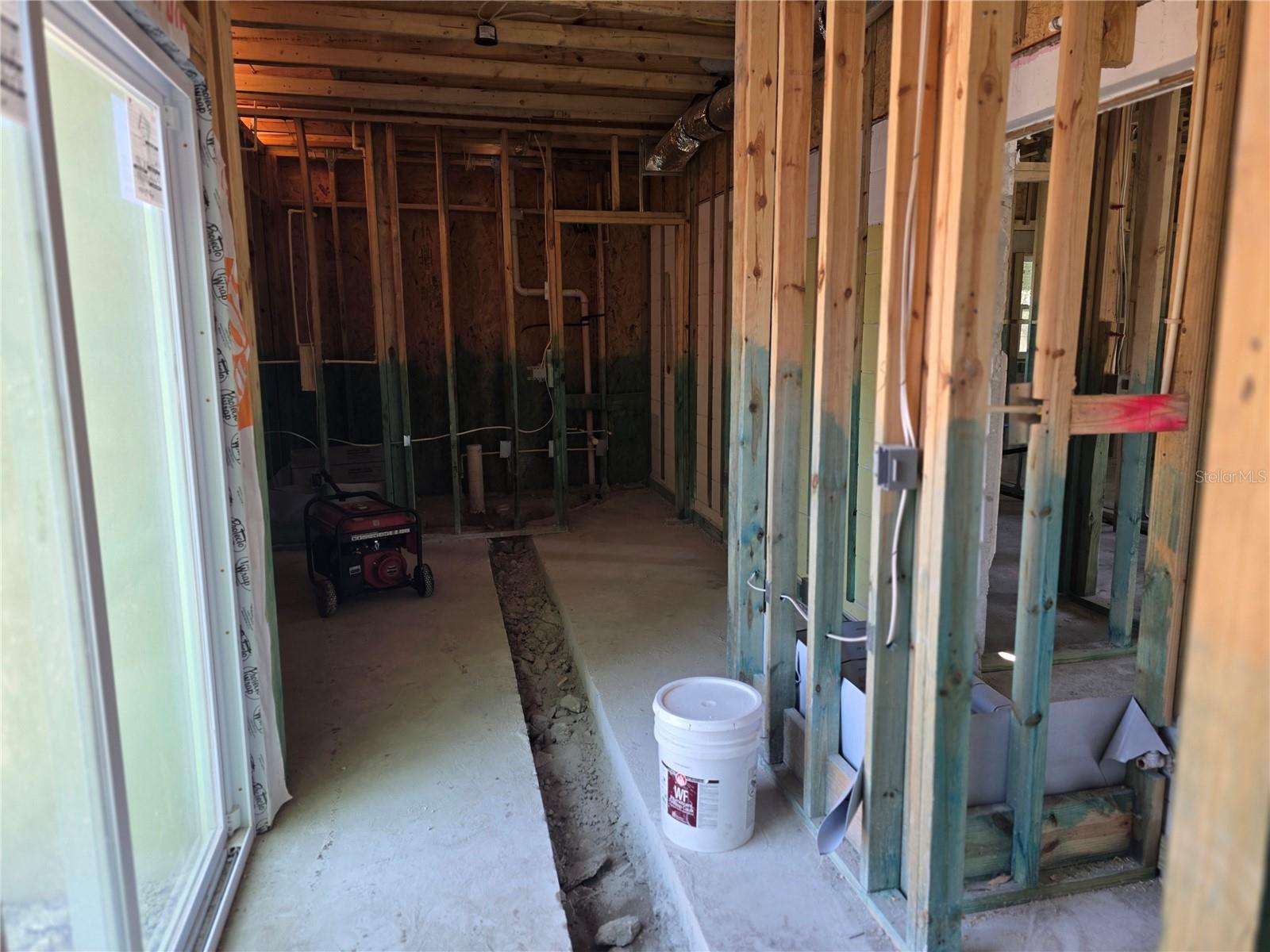Listing photo id 4 for 910 Osborne Avenue