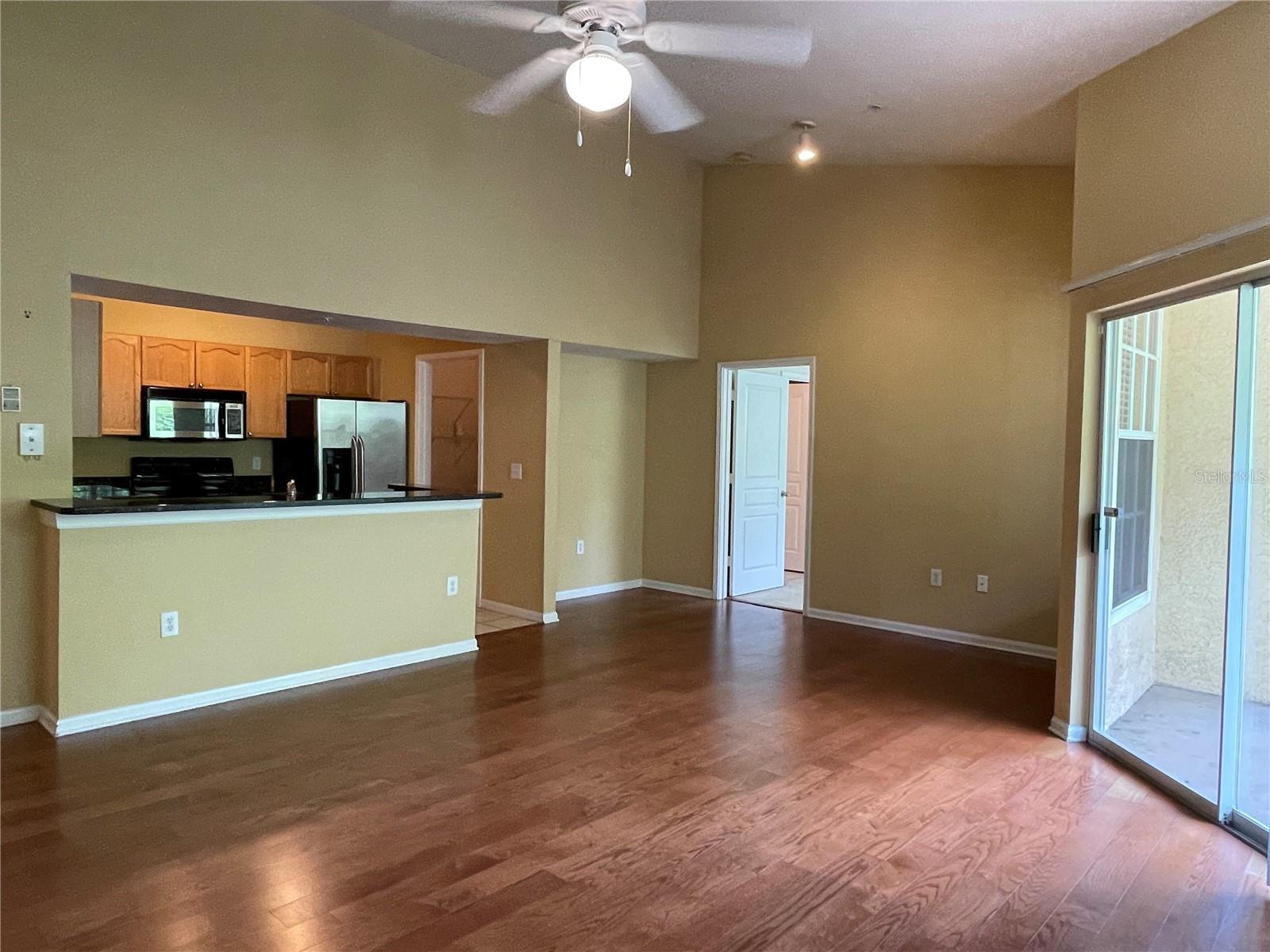 Image 4 of 17 For 5125 Palm Springs Blvd  7306