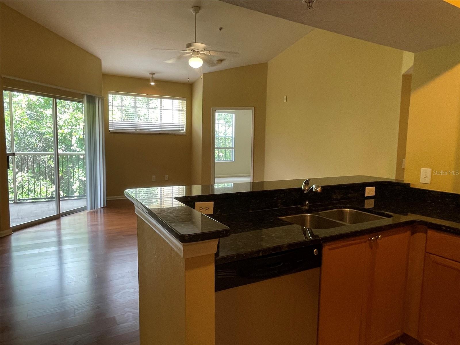Image 5 of 17 For 5125 Palm Springs Blvd  7306