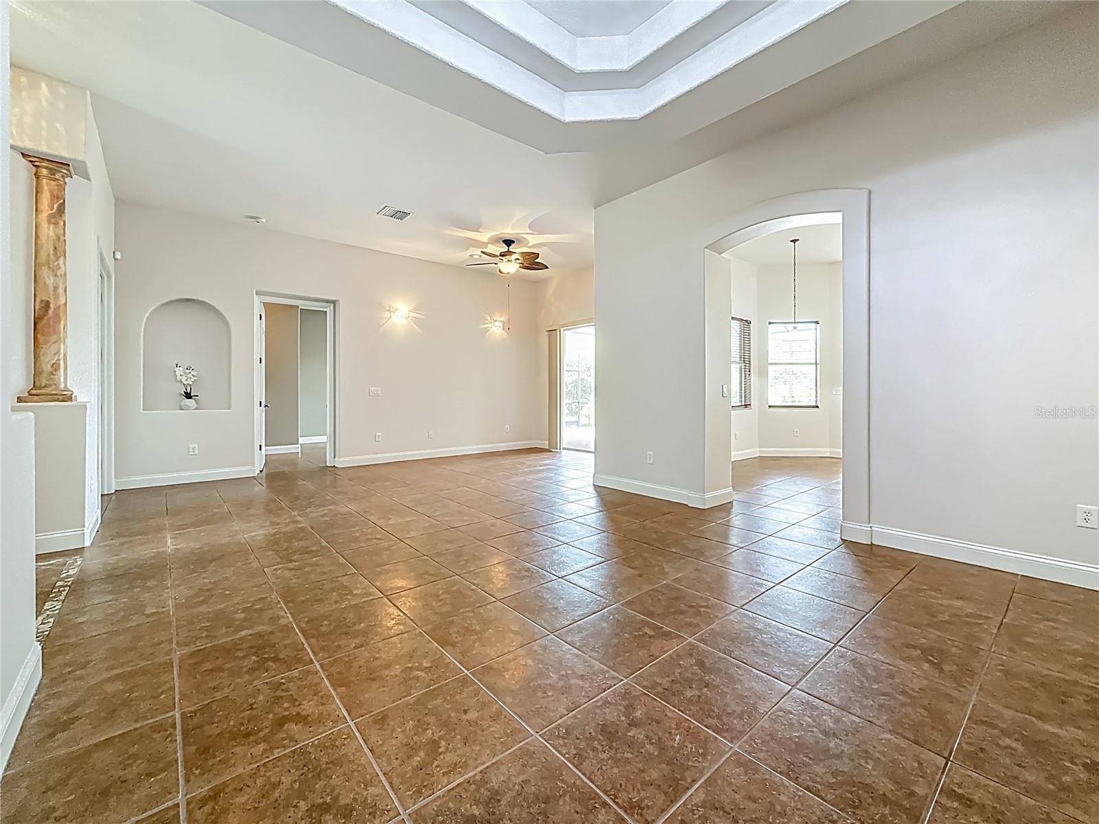 Image 10 of 75 For 20626 Longleaf Pine Avenue