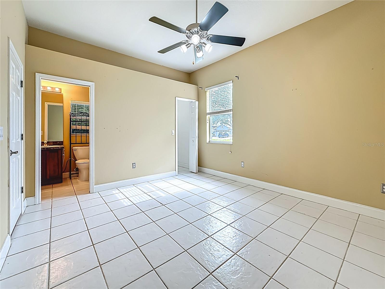 Image 35 of 75 For 20626 Longleaf Pine Avenue