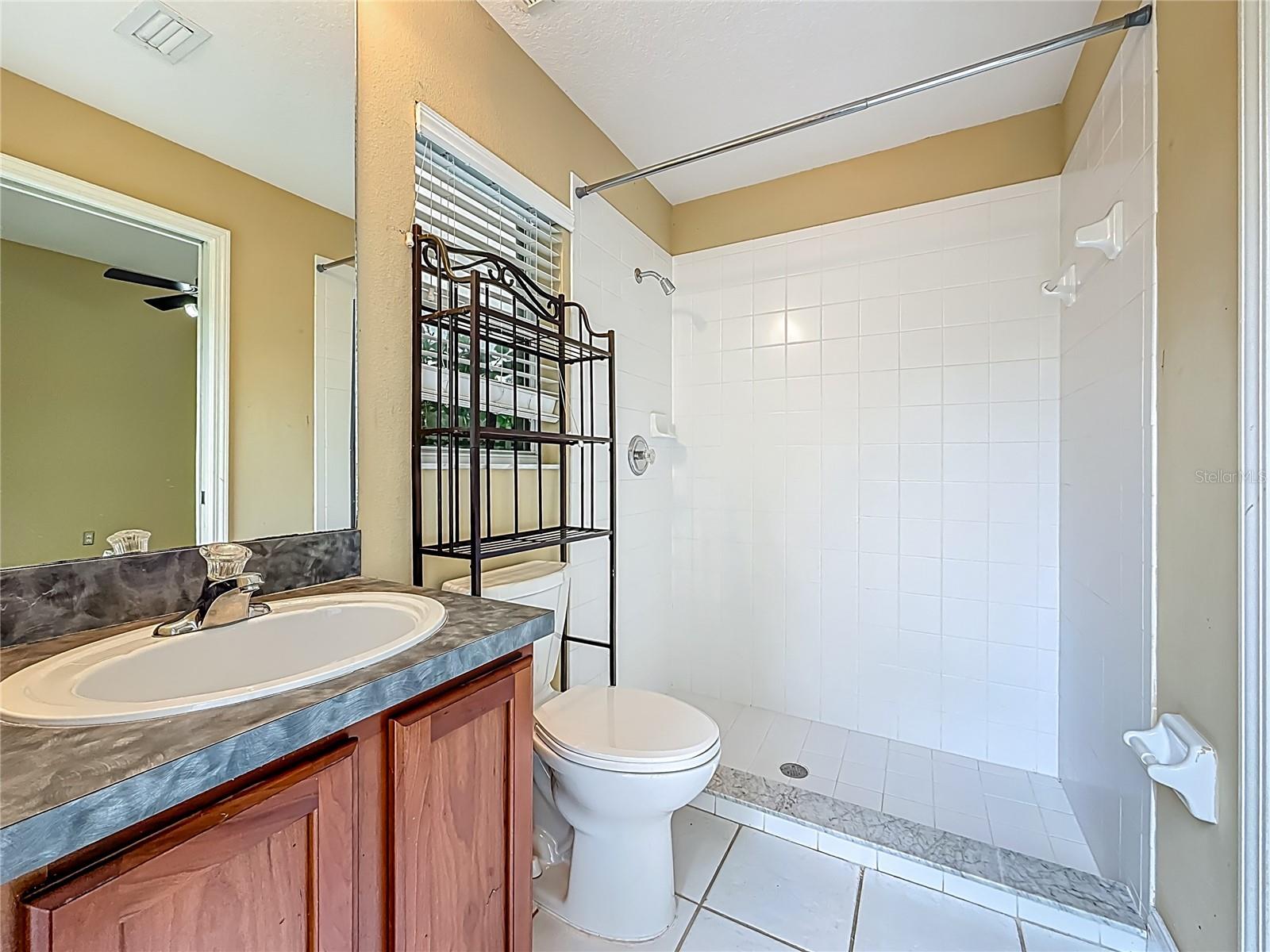 Image 36 of 75 For 20626 Longleaf Pine Avenue