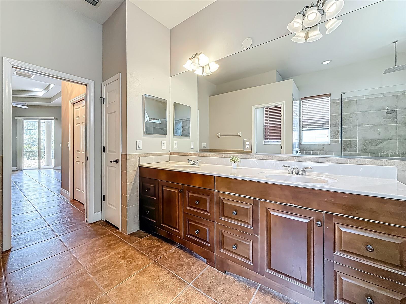 Image 48 of 75 For 20626 Longleaf Pine Avenue