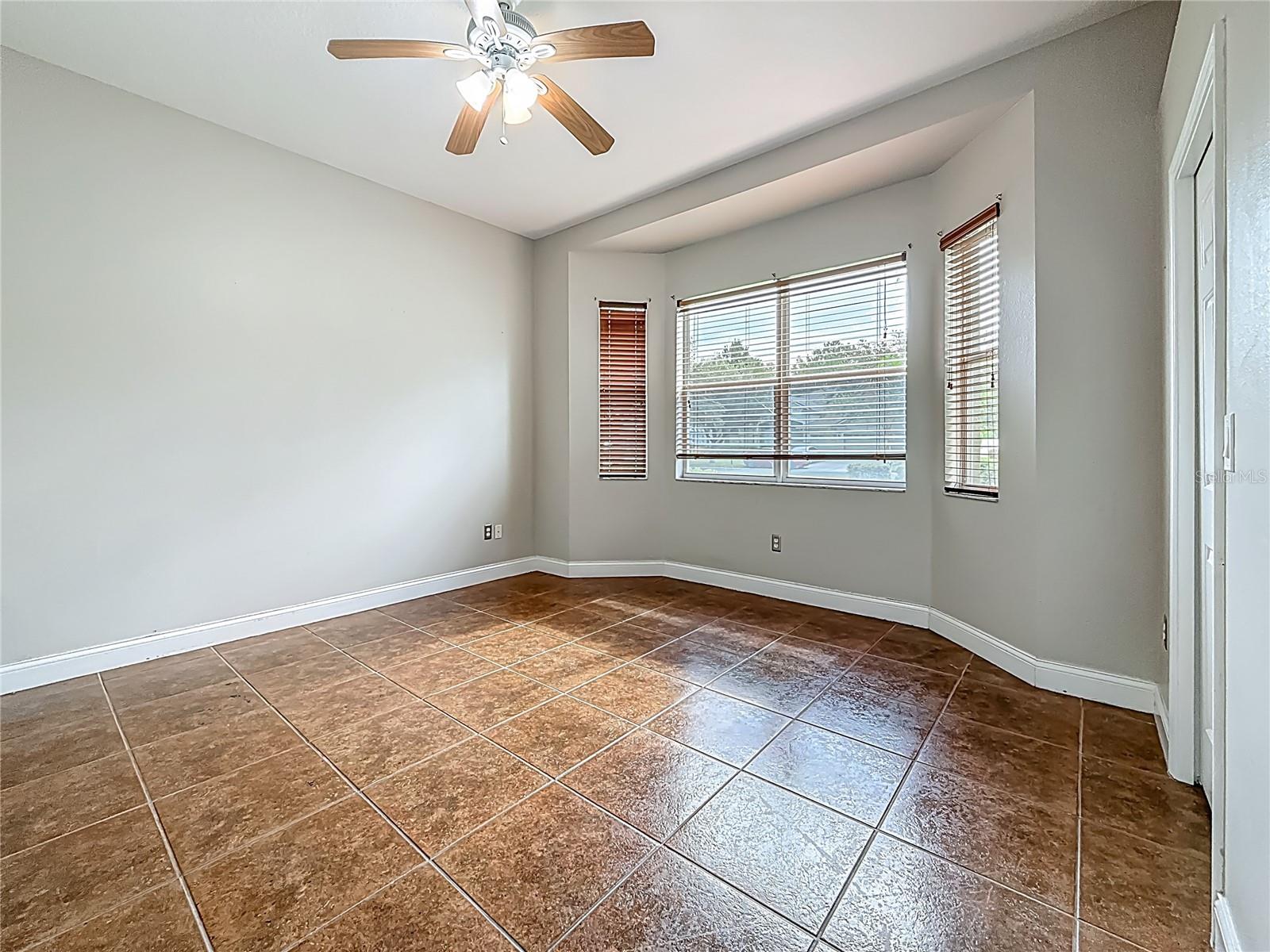 Image 49 of 75 For 20626 Longleaf Pine Avenue