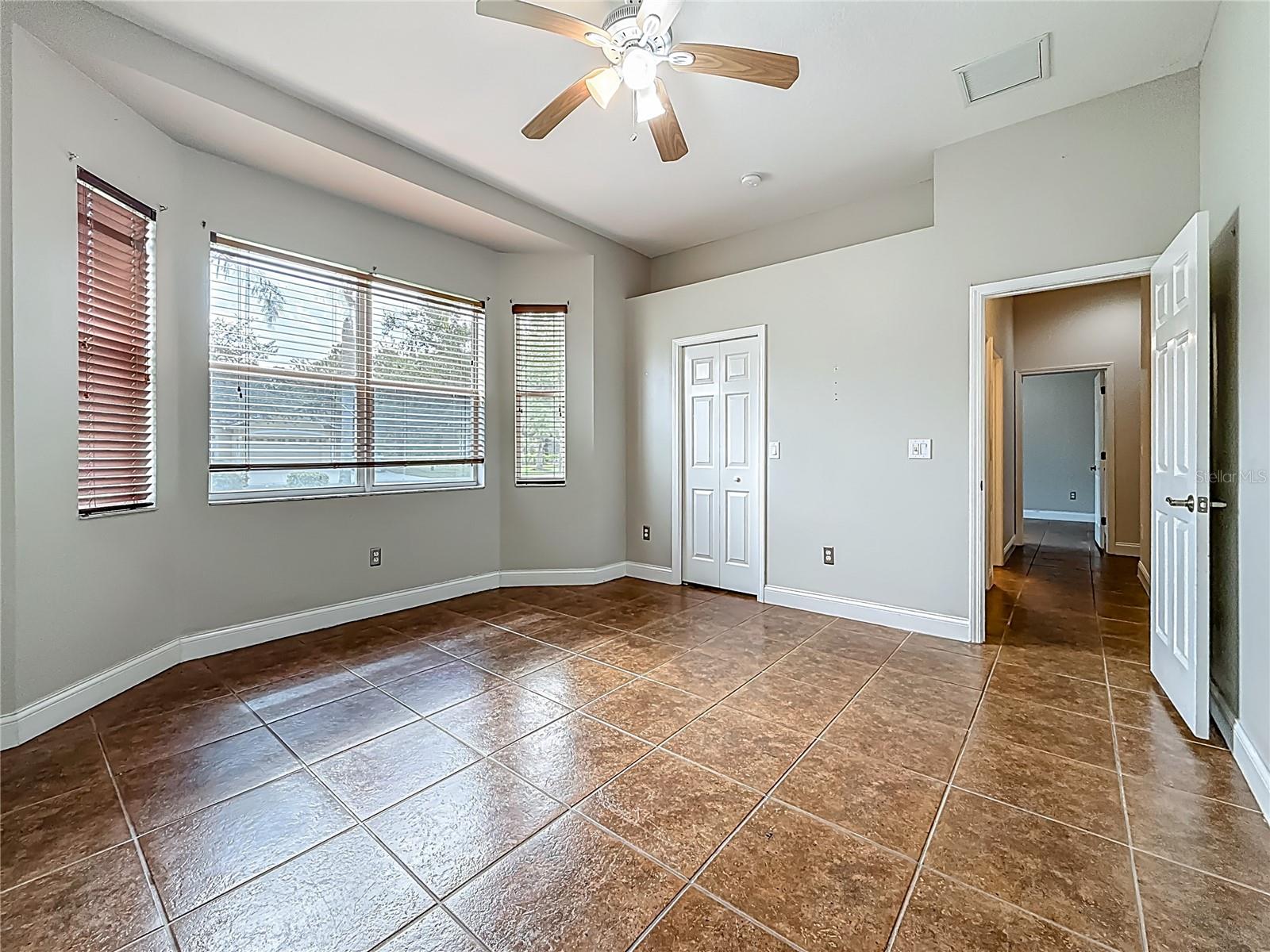 Image 50 of 75 For 20626 Longleaf Pine Avenue
