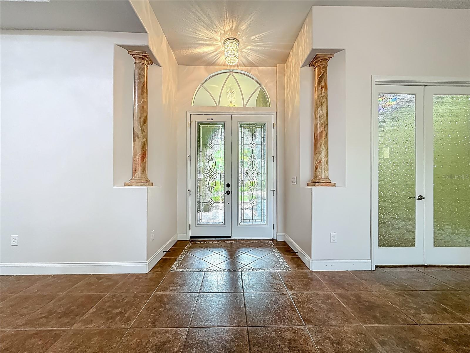 Image 7 of 75 For 20626 Longleaf Pine Avenue