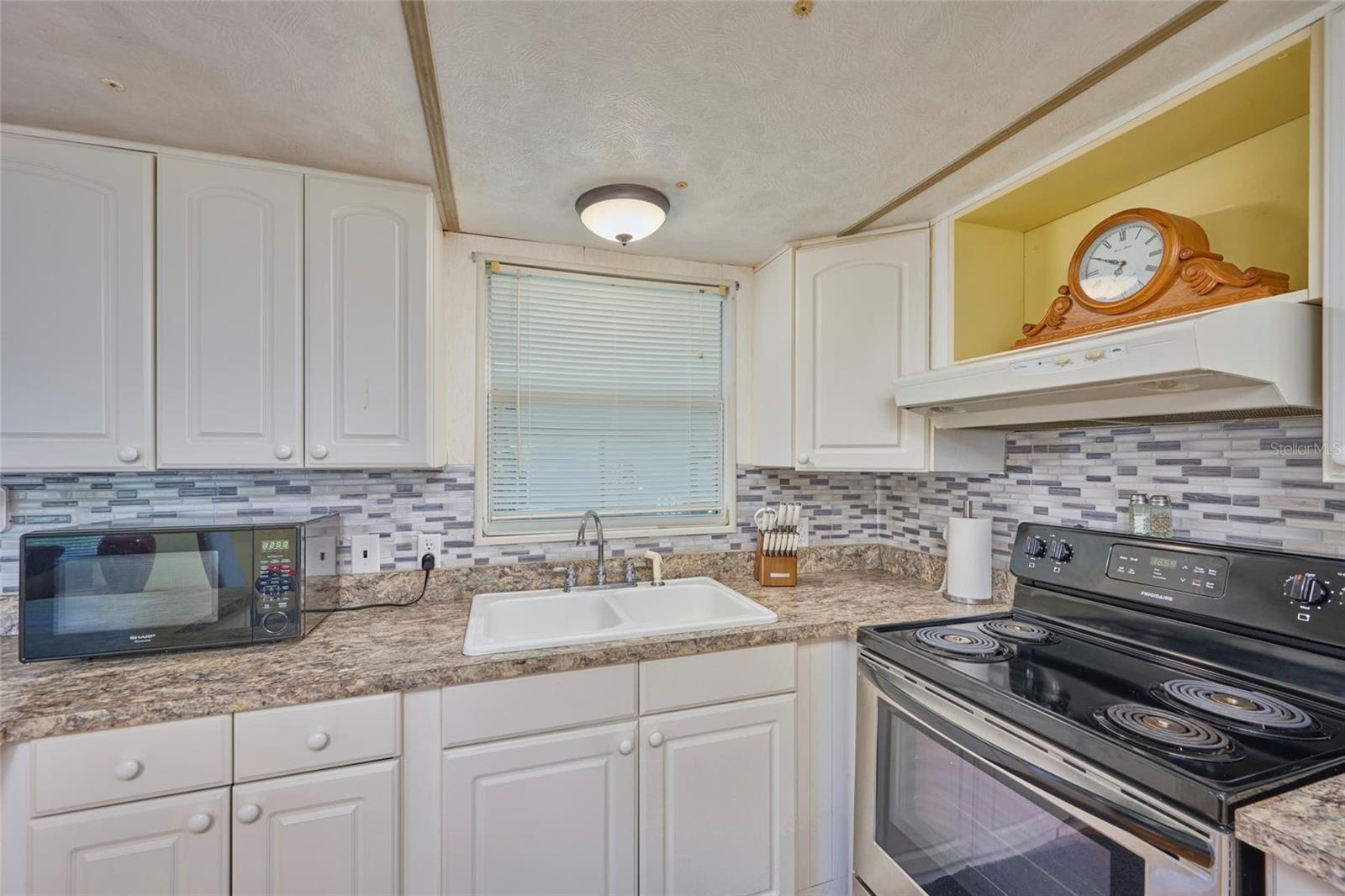 Image 5 of 34 For 3035 Mimosa Way