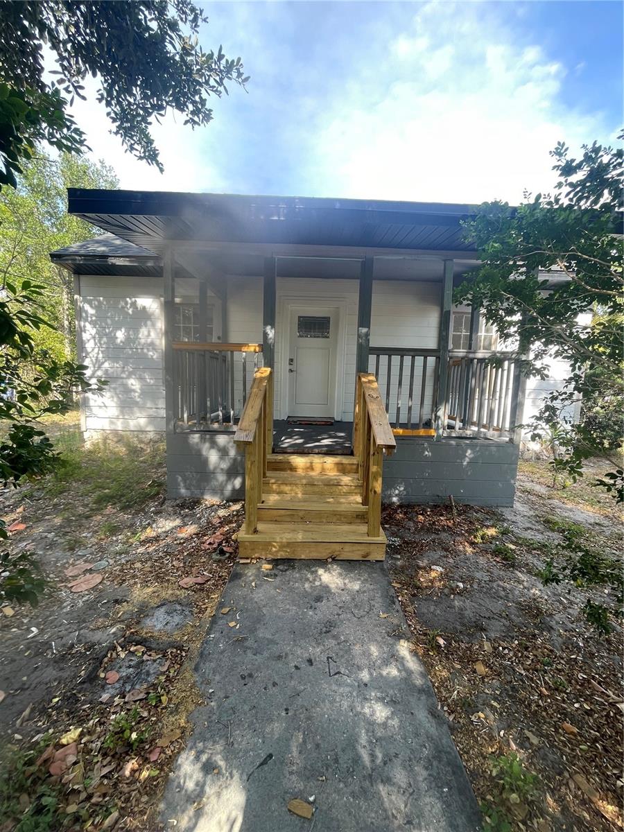Image 2 of 12 For 1339 13th Street W A
