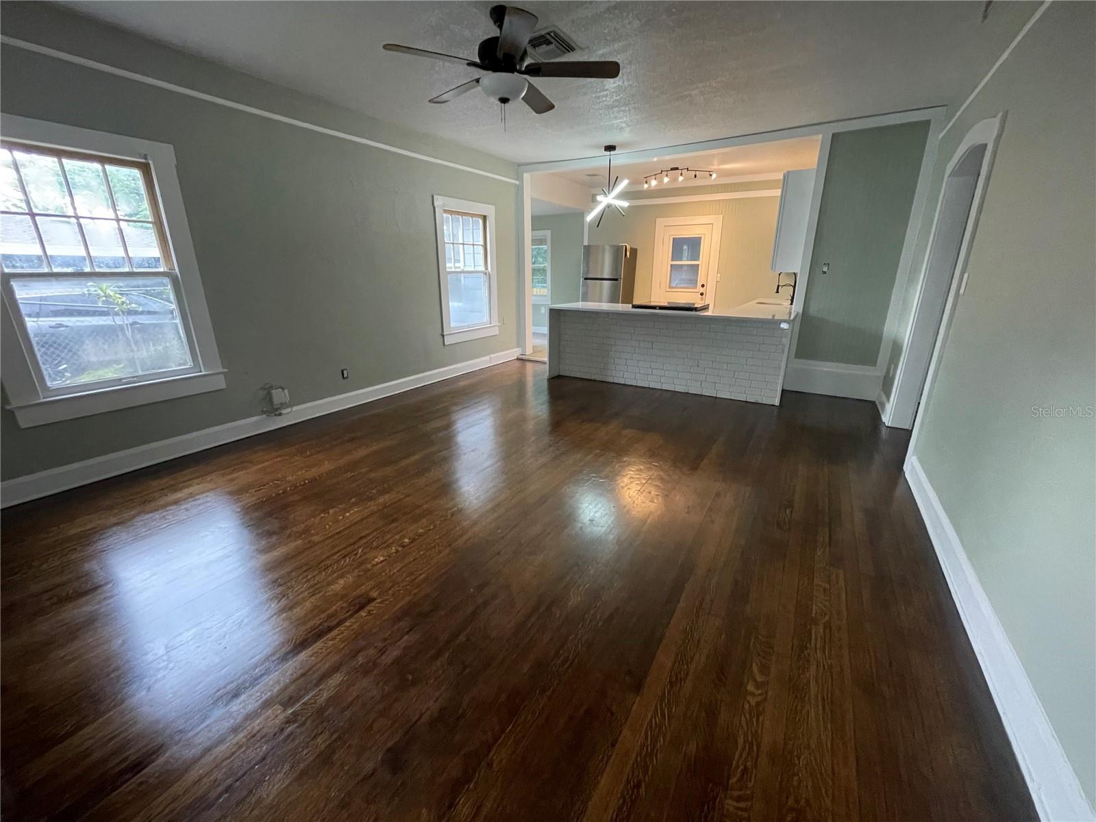 Image 3 of 12 For 1339 13th Street W A