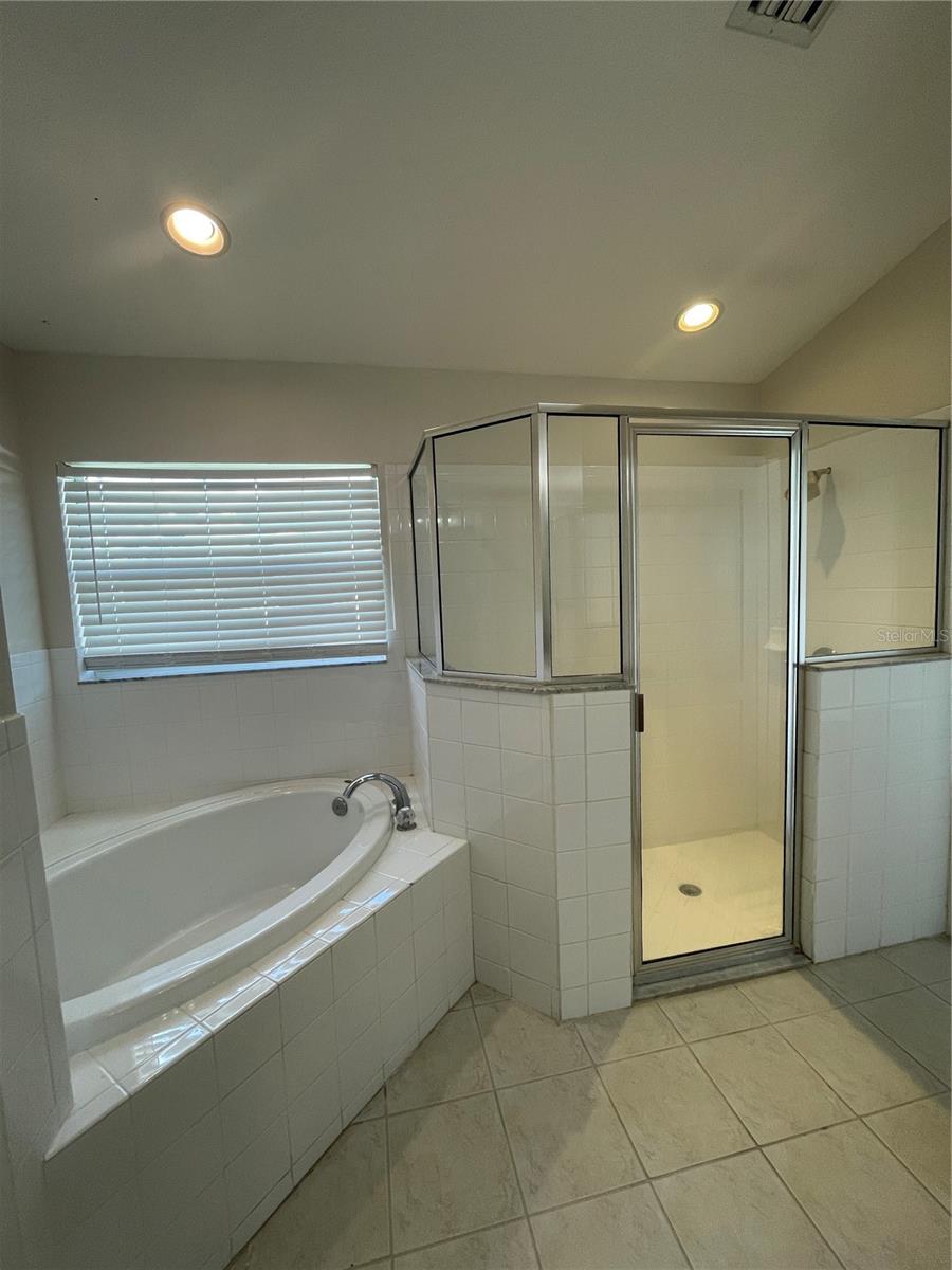 Image 21 of 24 For 3849 Washburn Pl