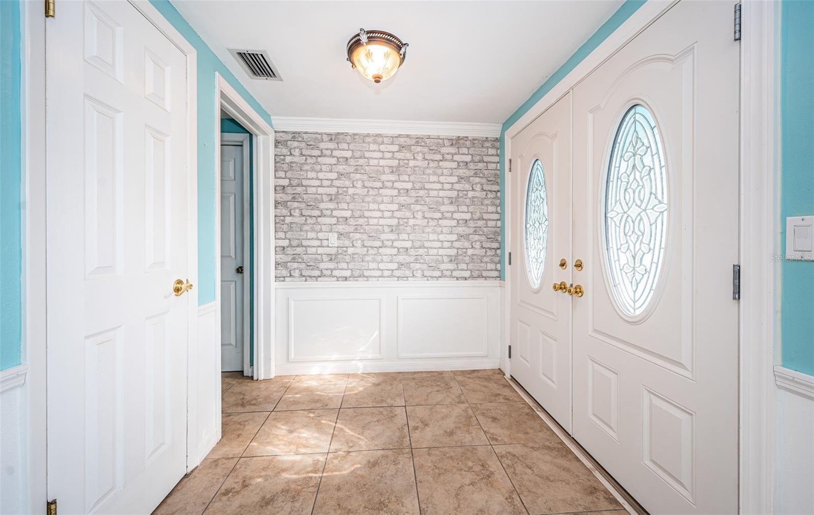 Image 11 of 66 For 3627 Grayton Drive