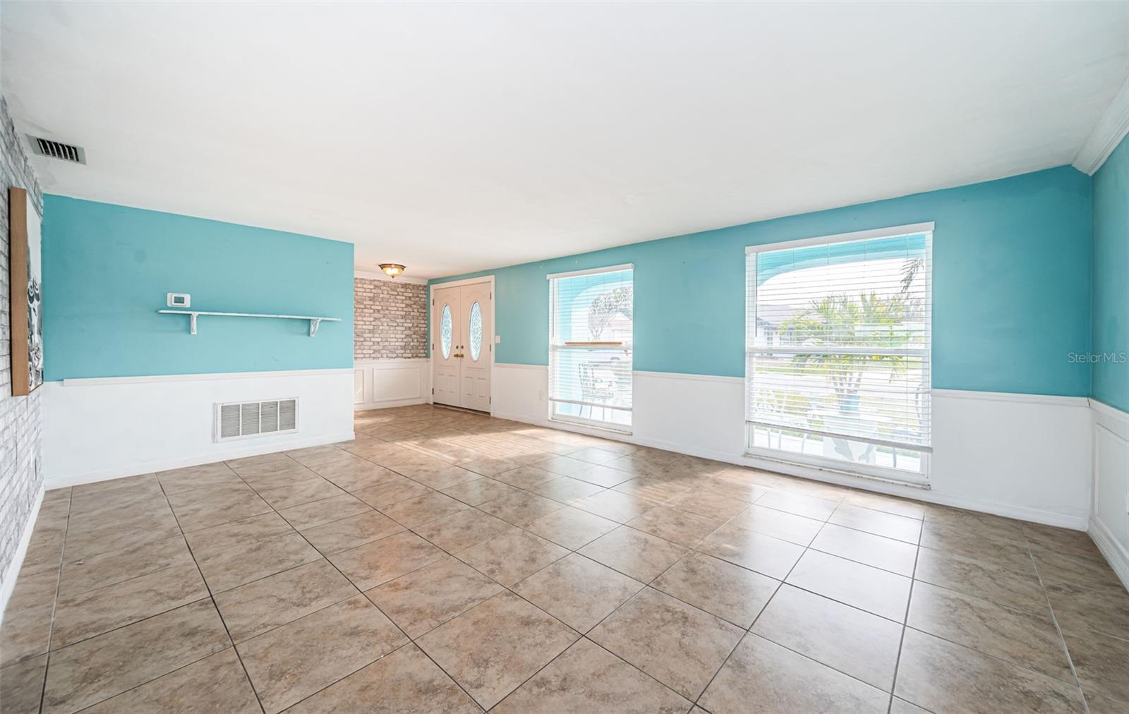 Image 13 of 66 For 3627 Grayton Drive
