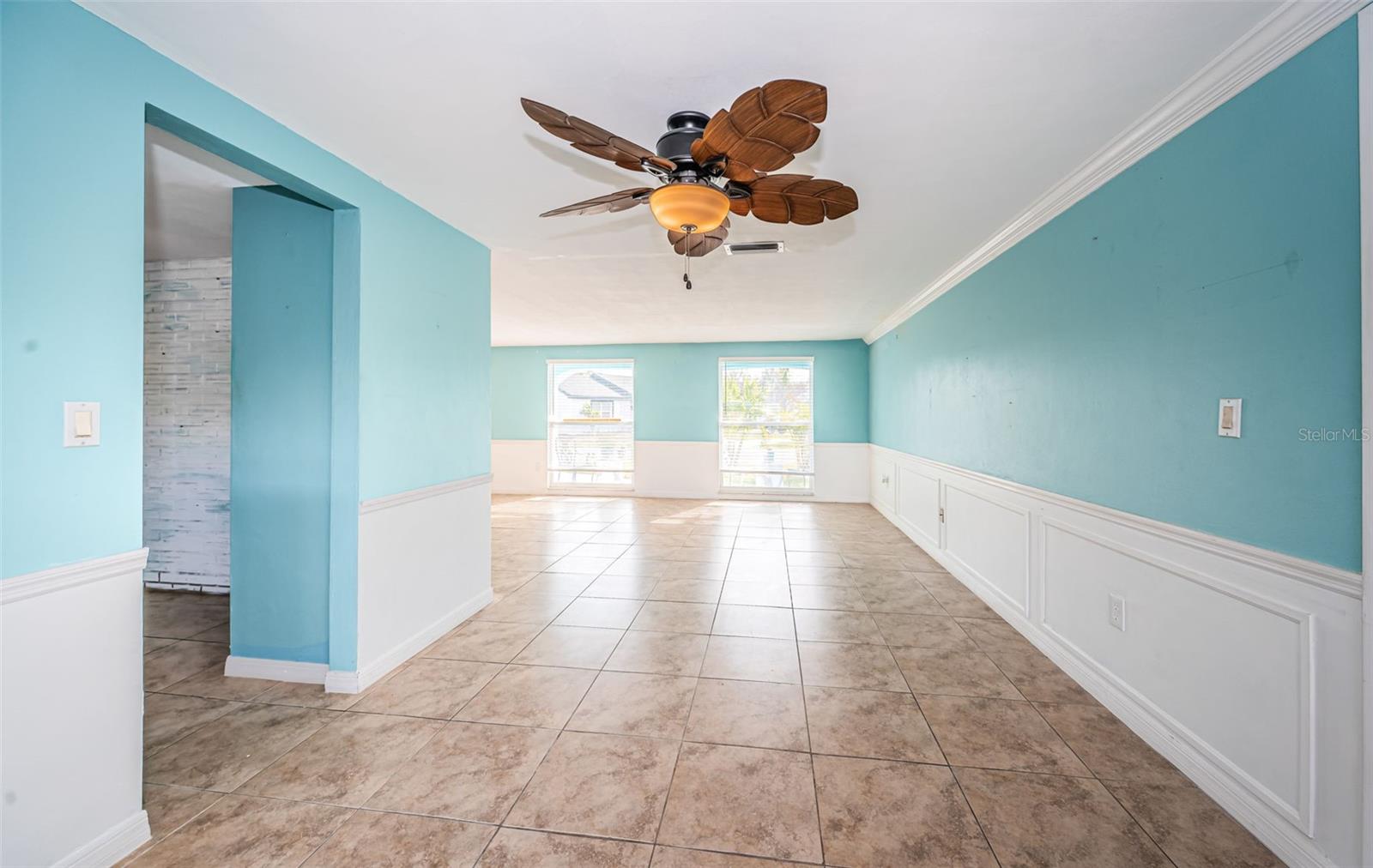 Image 19 of 66 For 3627 Grayton Drive