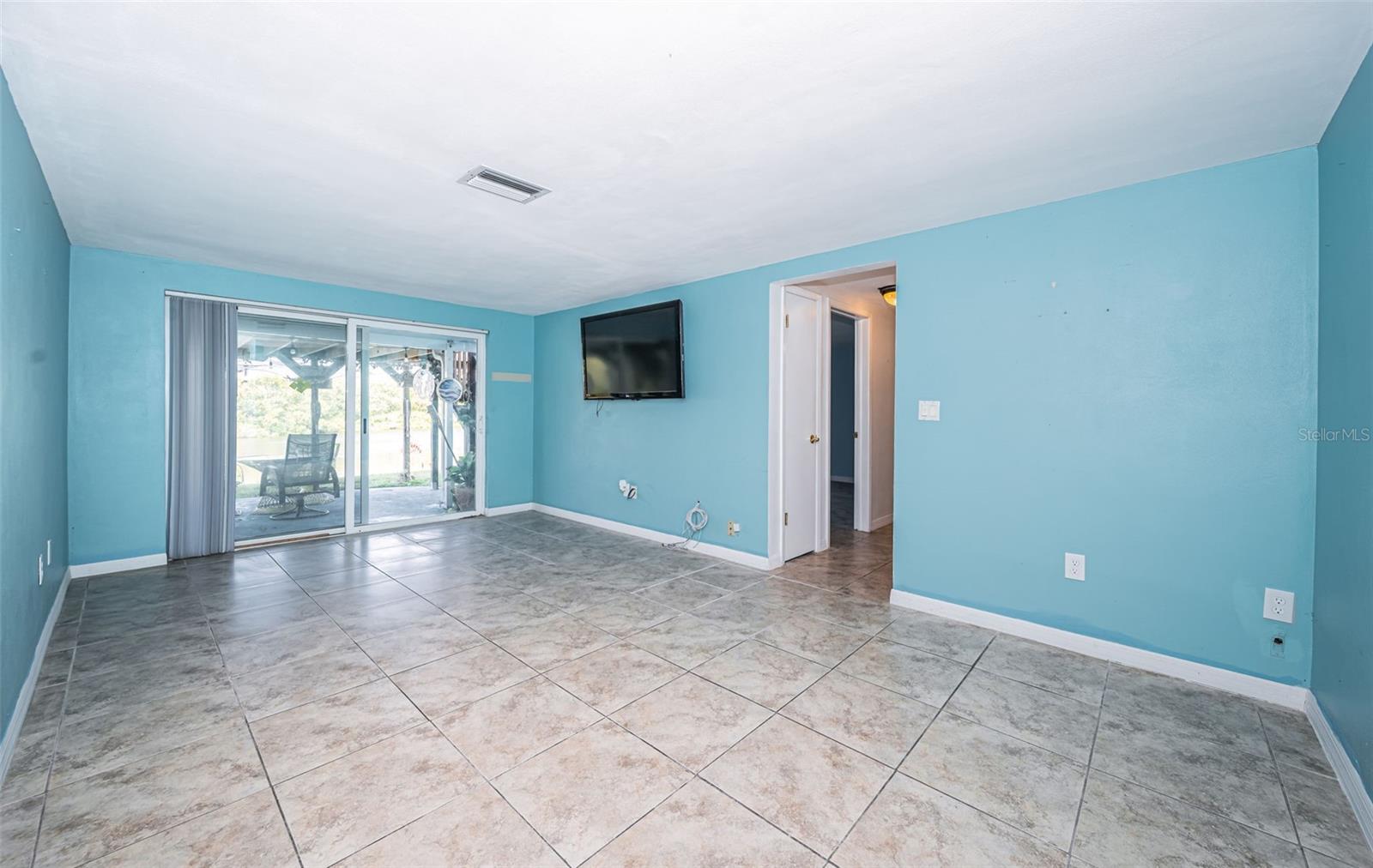 Image 26 of 66 For 3627 Grayton Drive