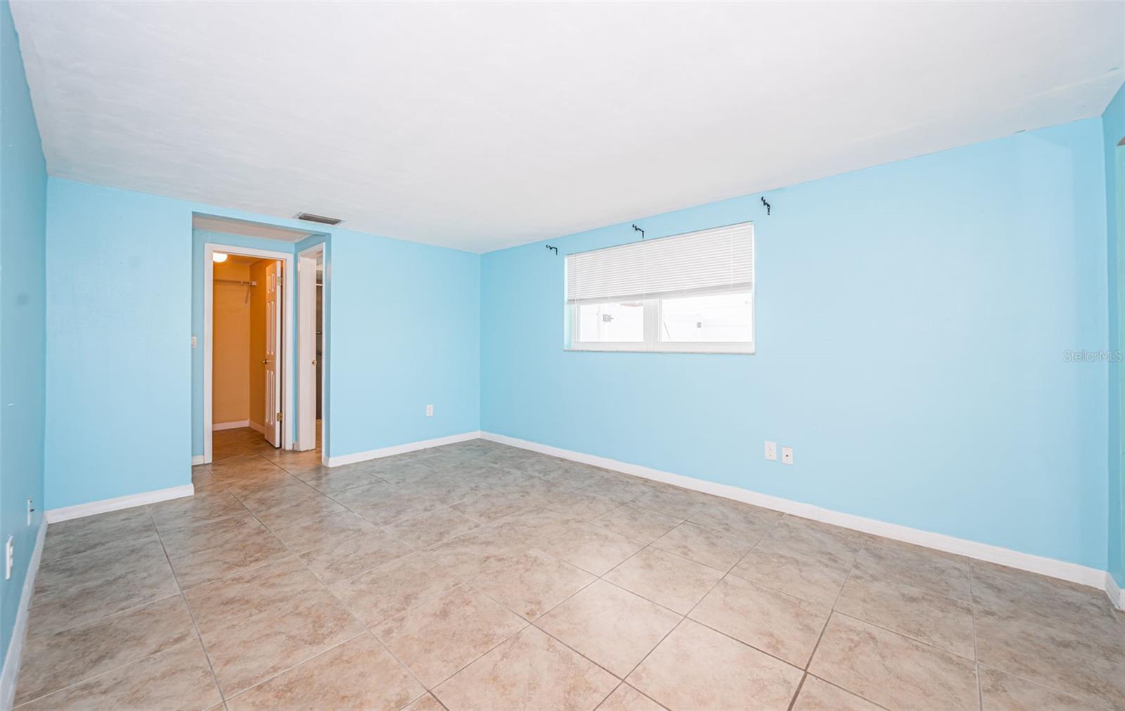 Image 31 of 66 For 3627 Grayton Drive