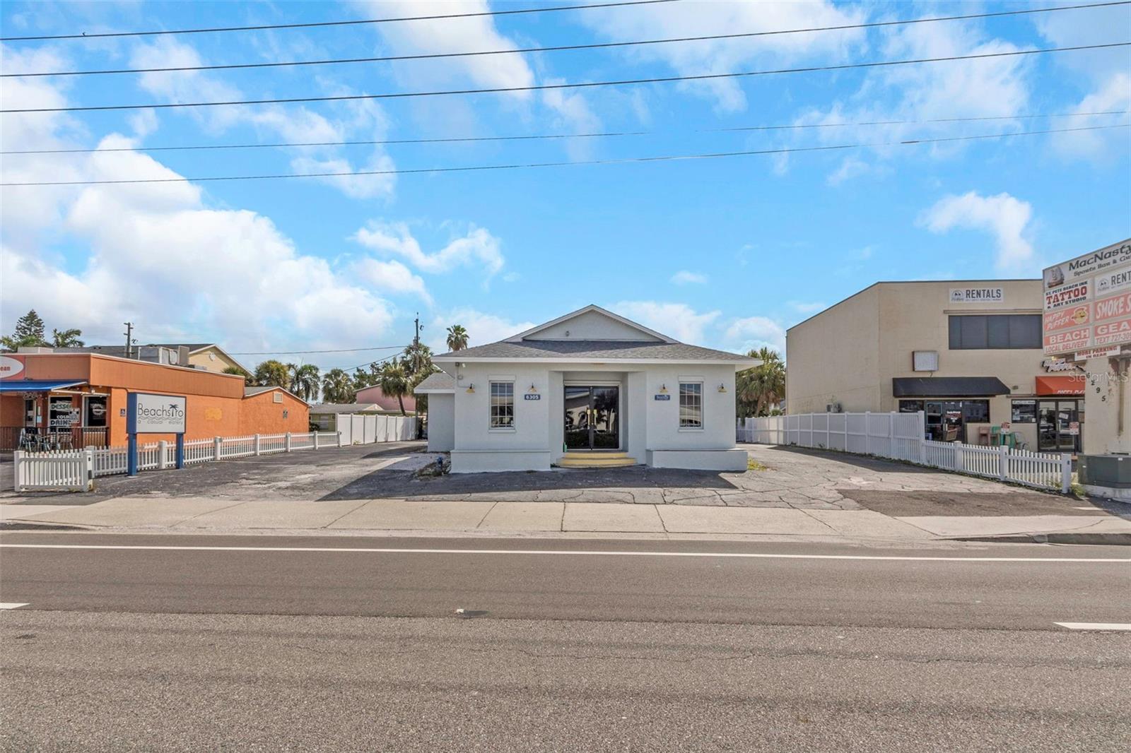 Image 3 of 81 For 6305 Gulf Boulevard