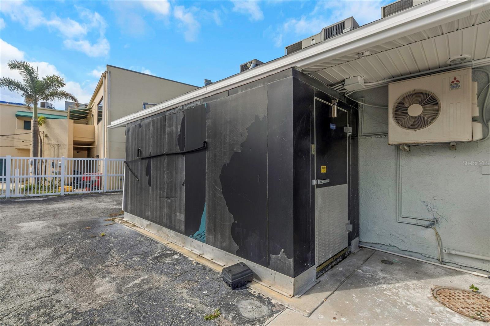 Image 34 of 81 For 6305 Gulf Boulevard