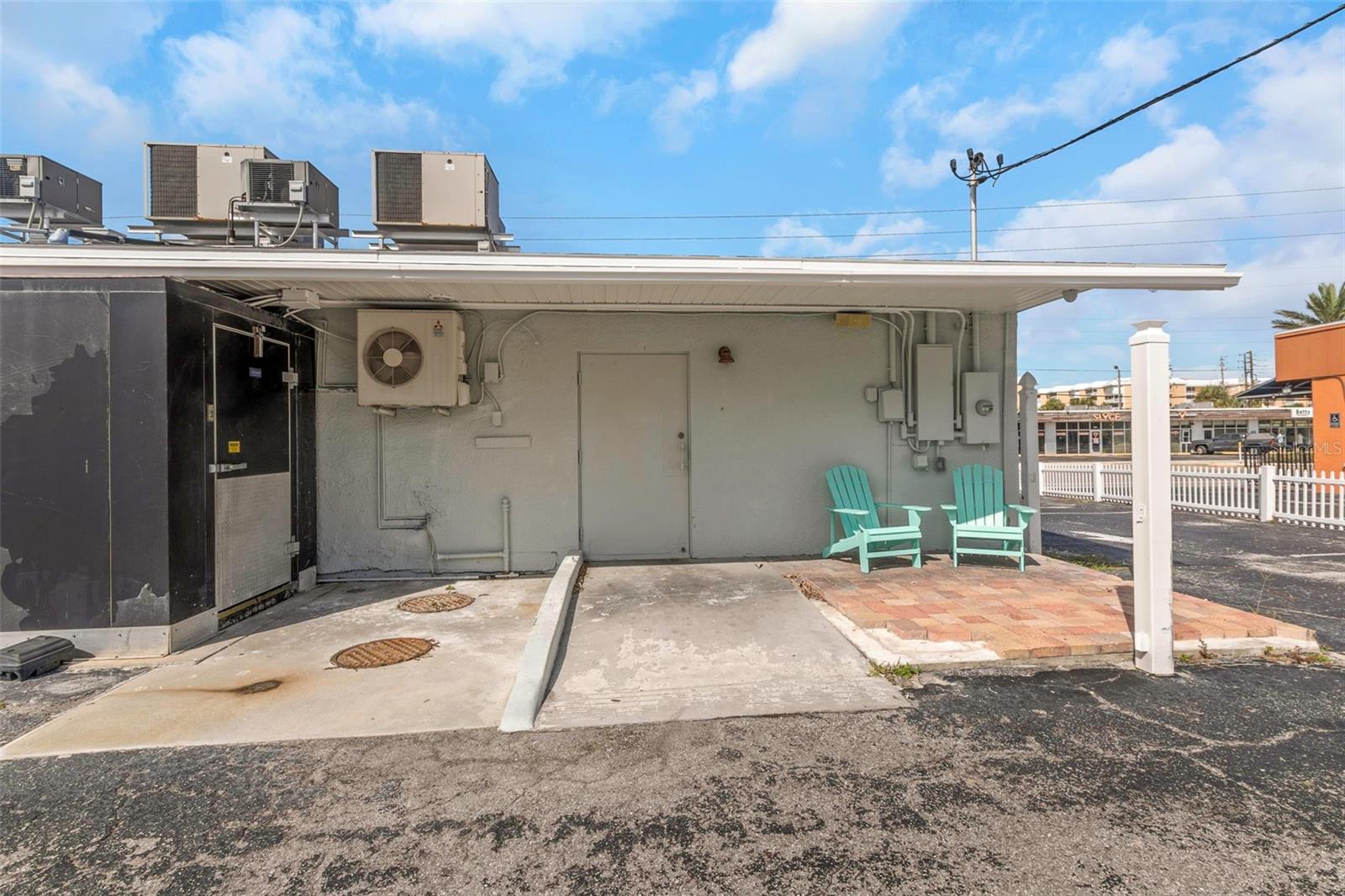 Image 49 of 81 For 6305 Gulf Boulevard