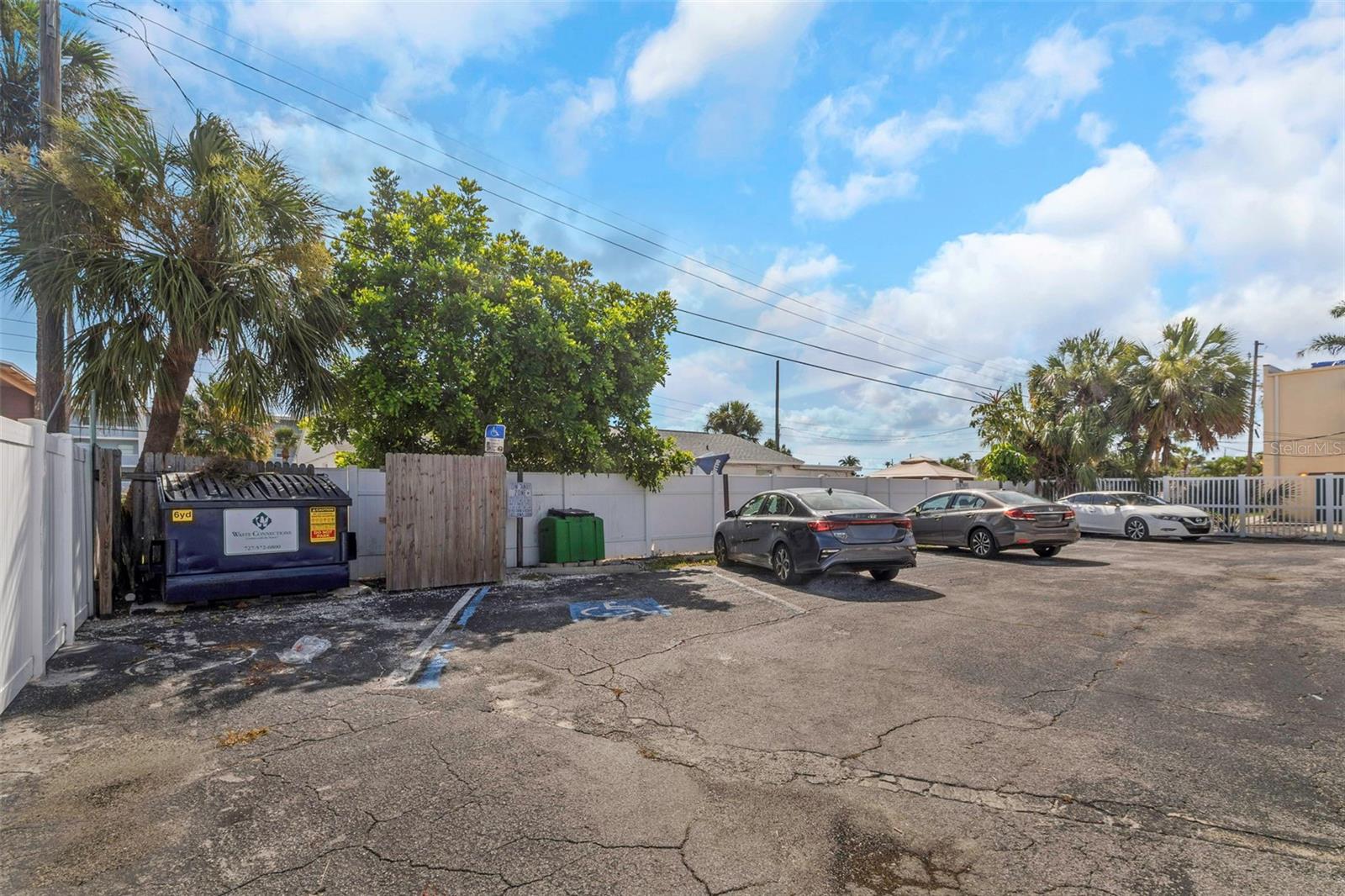 Image 52 of 81 For 6305 Gulf Boulevard