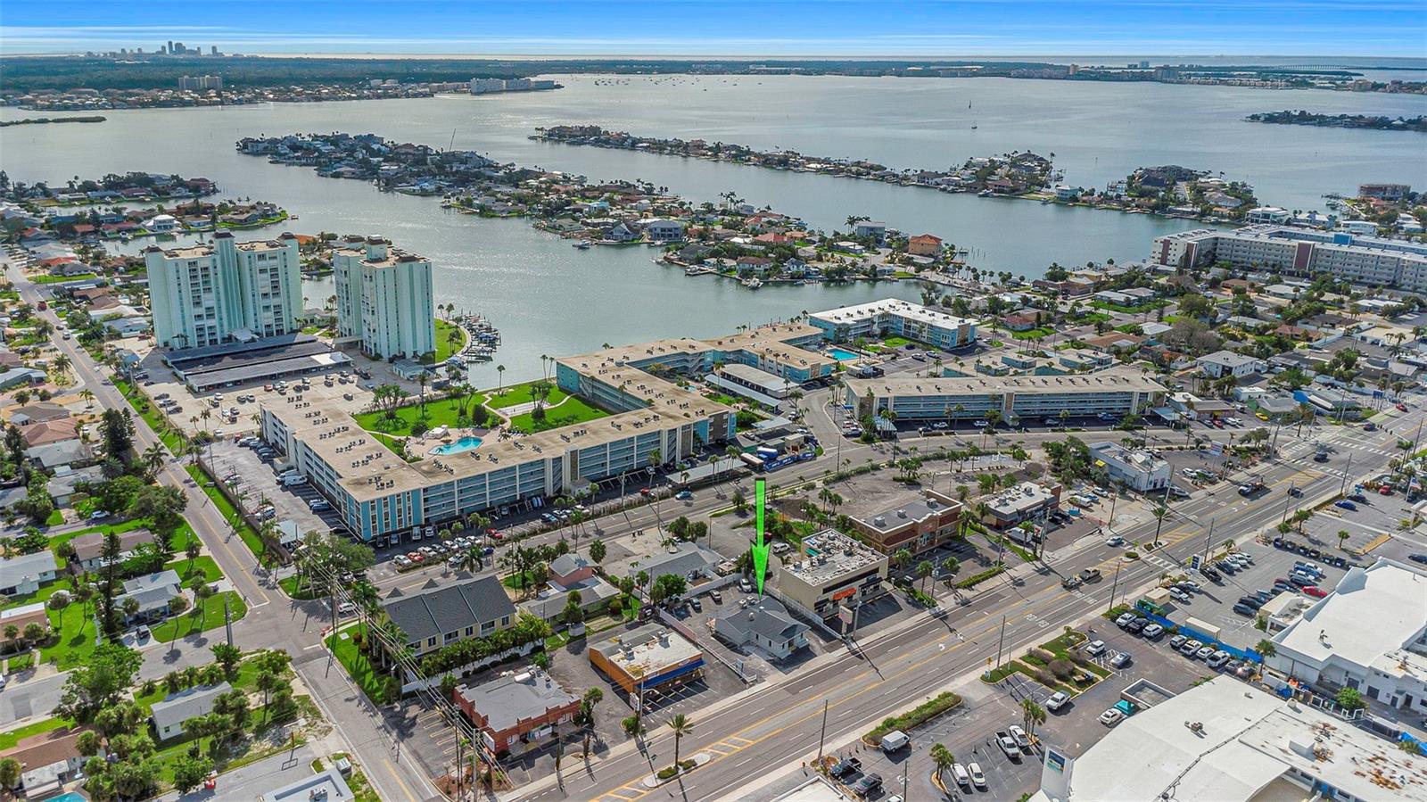 Image 71 of 81 For 6305 Gulf Boulevard