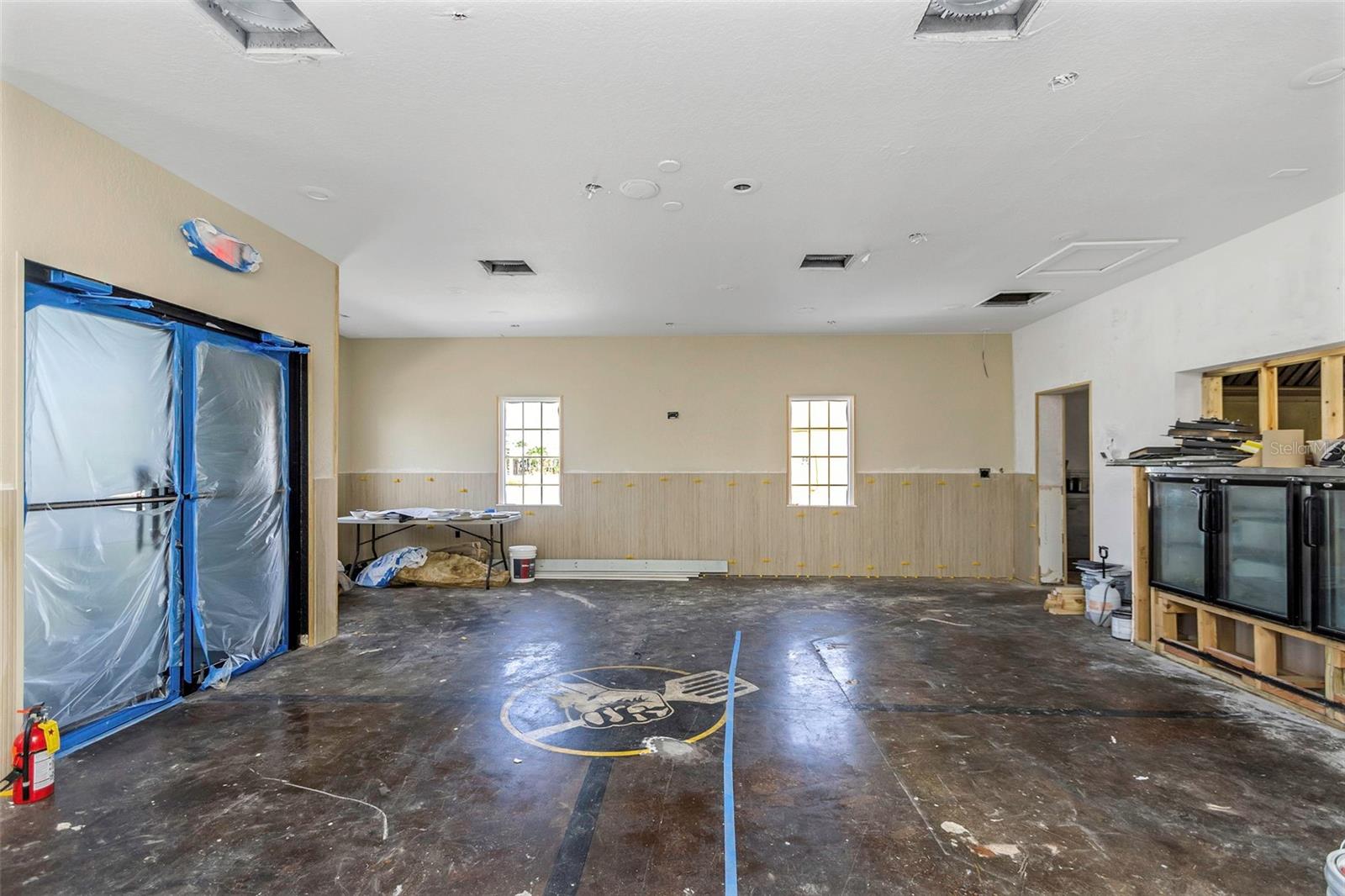 Image 9 of 81 For 6305 Gulf Boulevard