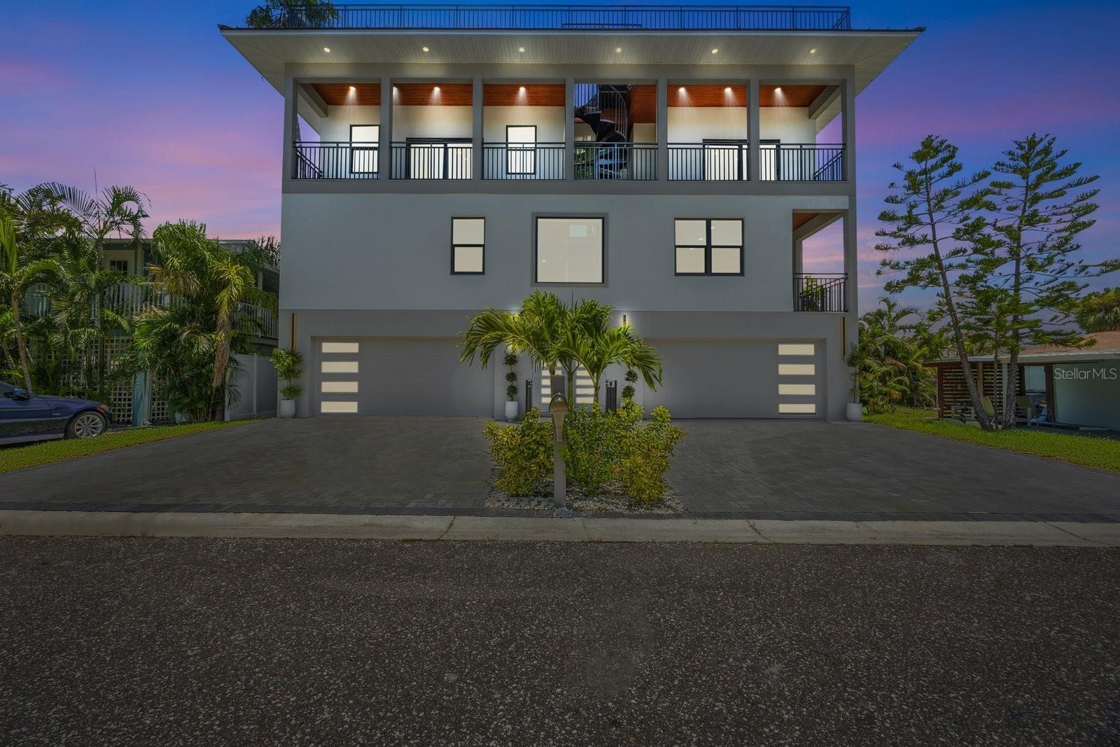 Details for 18077 3rd Street E, REDINGTON SHORES, FL 33708