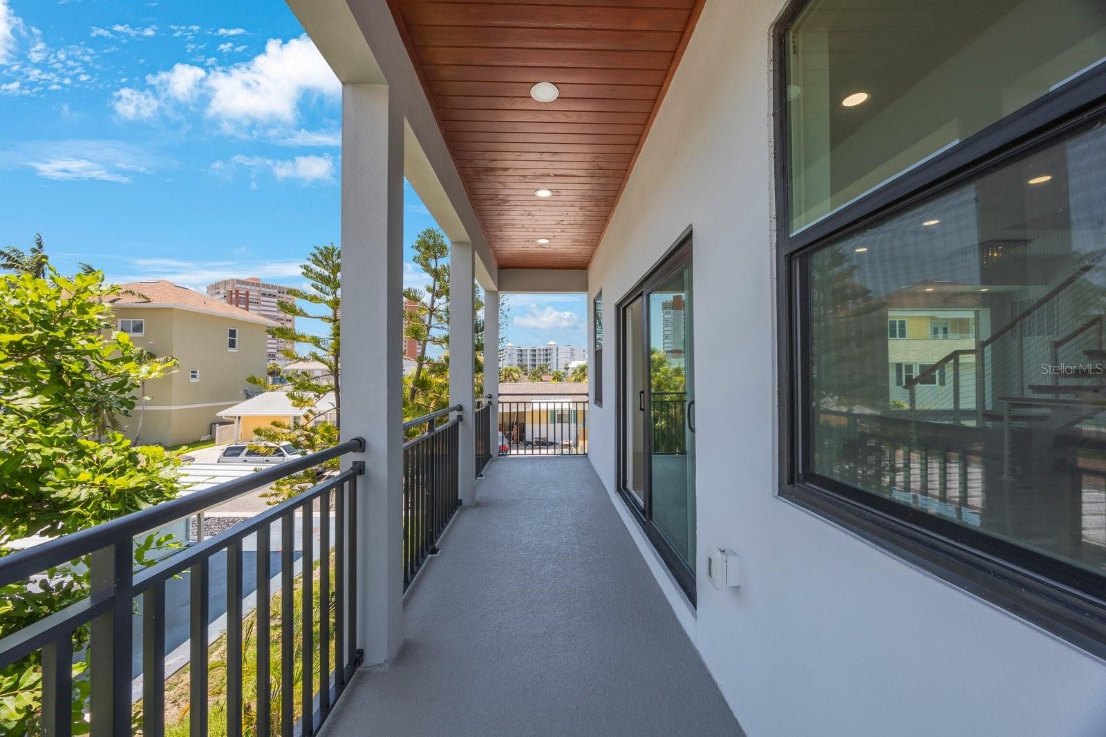 Image 16 of 77 For 18077 3rd Street E