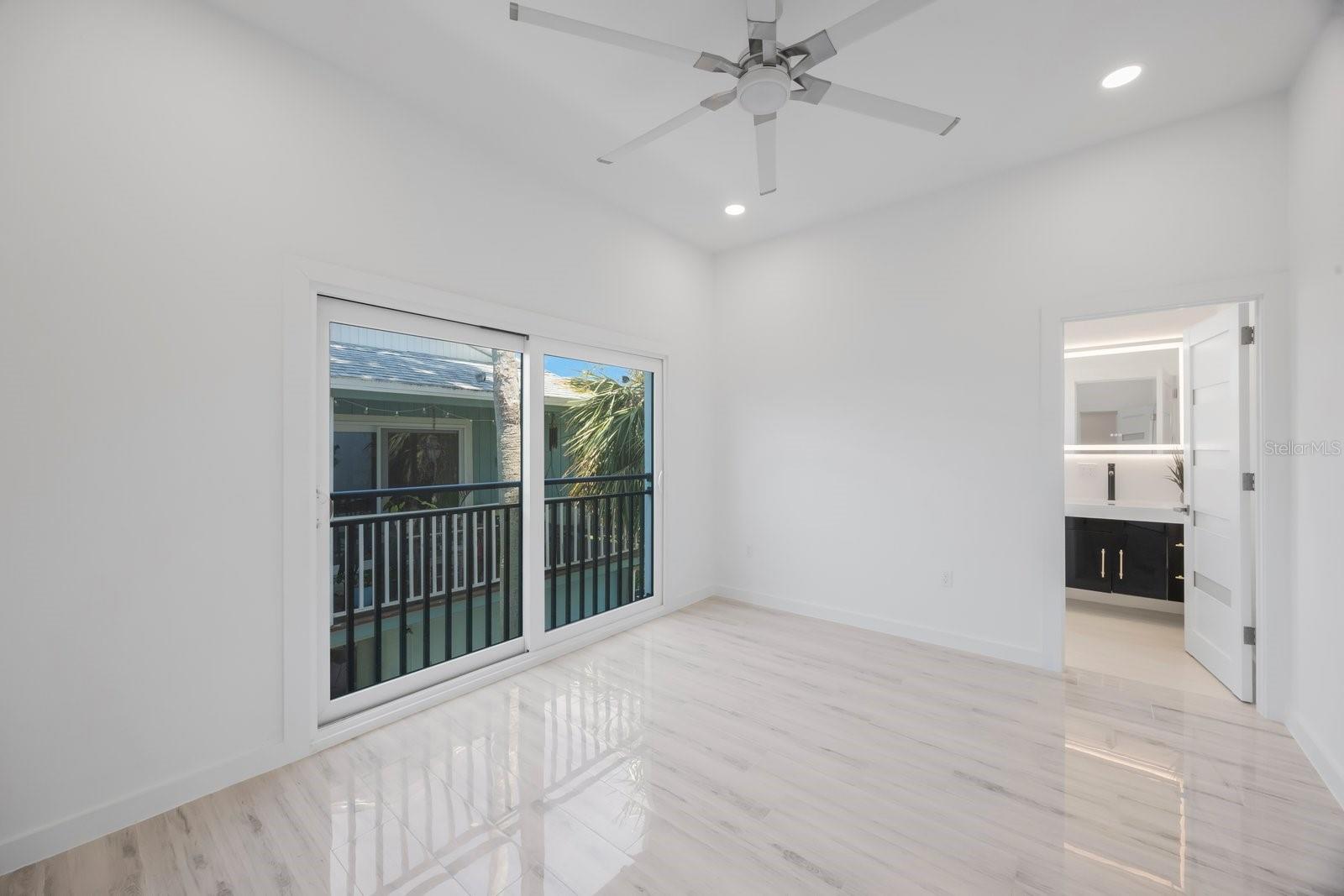 Image 27 of 77 For 18077 3rd Street E