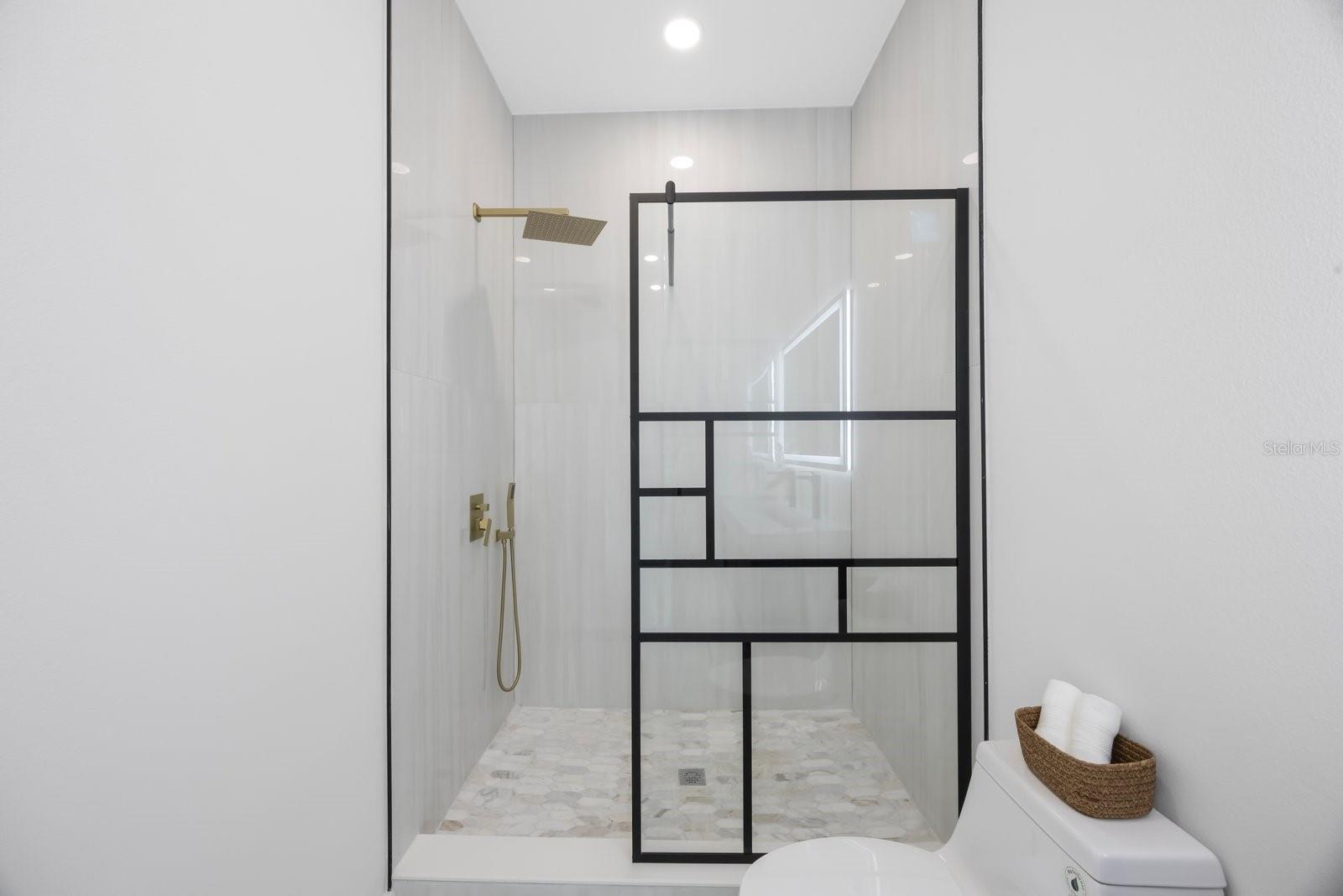 Image 37 of 77 For 18077 3rd Street E