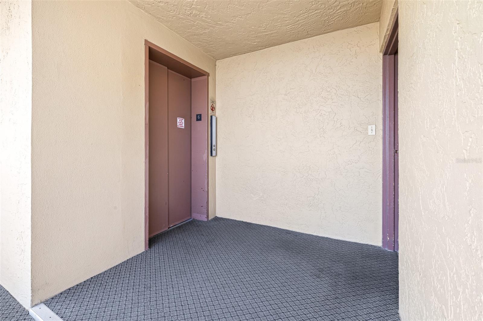 Image 8 of 51 For 8950 Park Boulevard 609