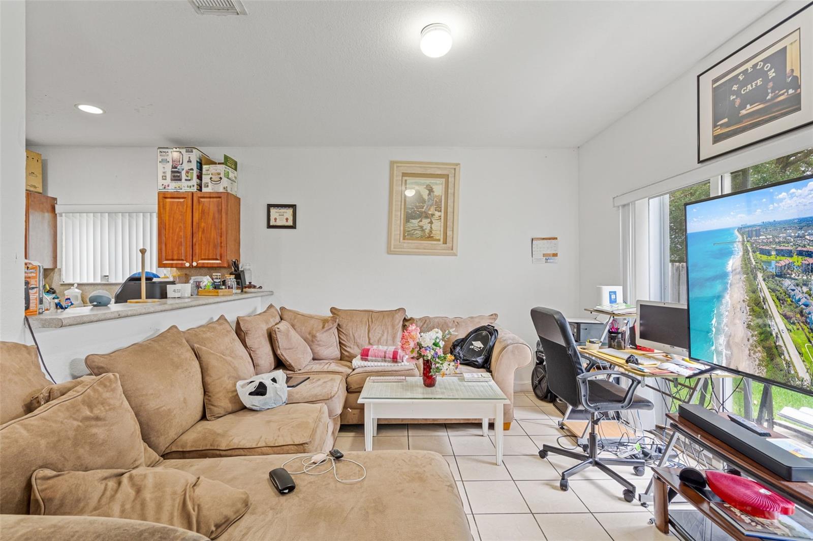 Image 10 of 70 For 3135 4th Street