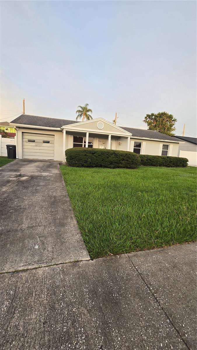 Listing photo id 0 for 6405 Ambassador Drive