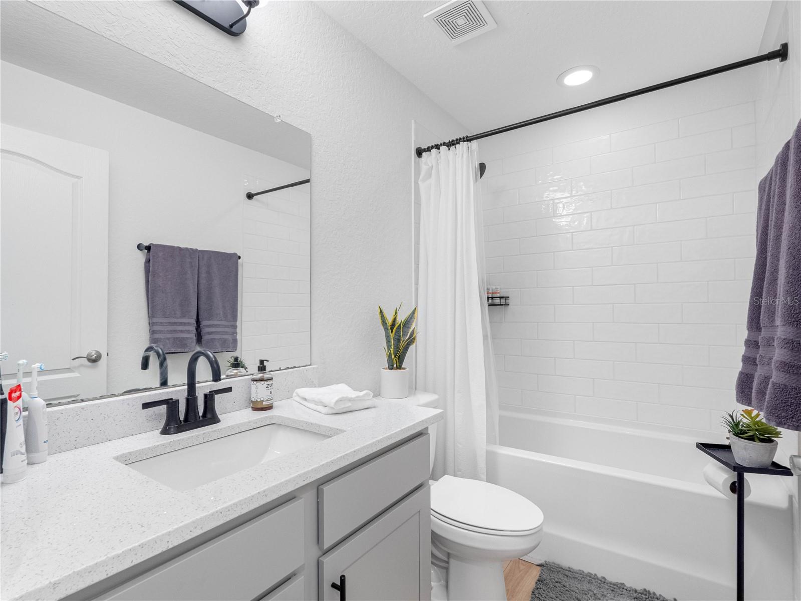 Image 32 of 49 For 1213 Pintail Place