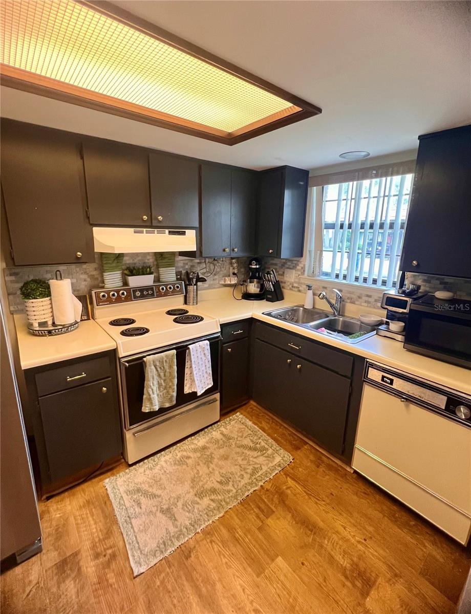 Image 8 of 20 For 35140 Whispering Oaks Boulevard