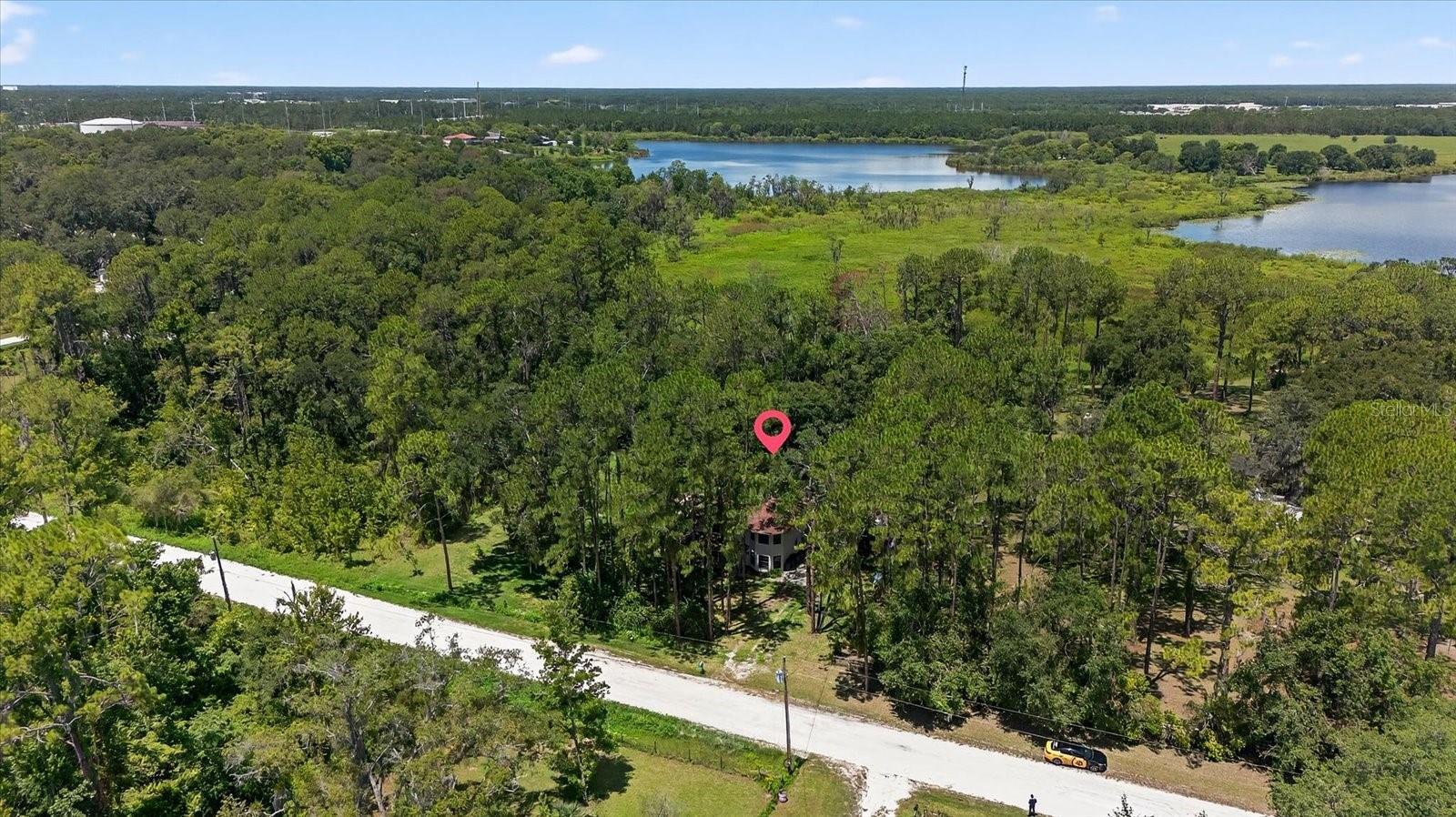Listing photo id 37 for 8541 Fussell Drive