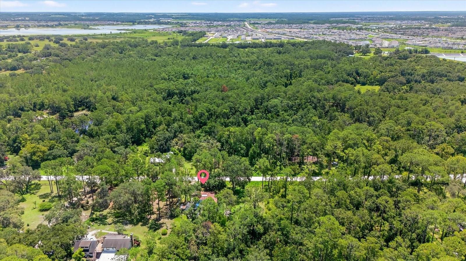 Listing photo id 40 for 8541 Fussell Drive