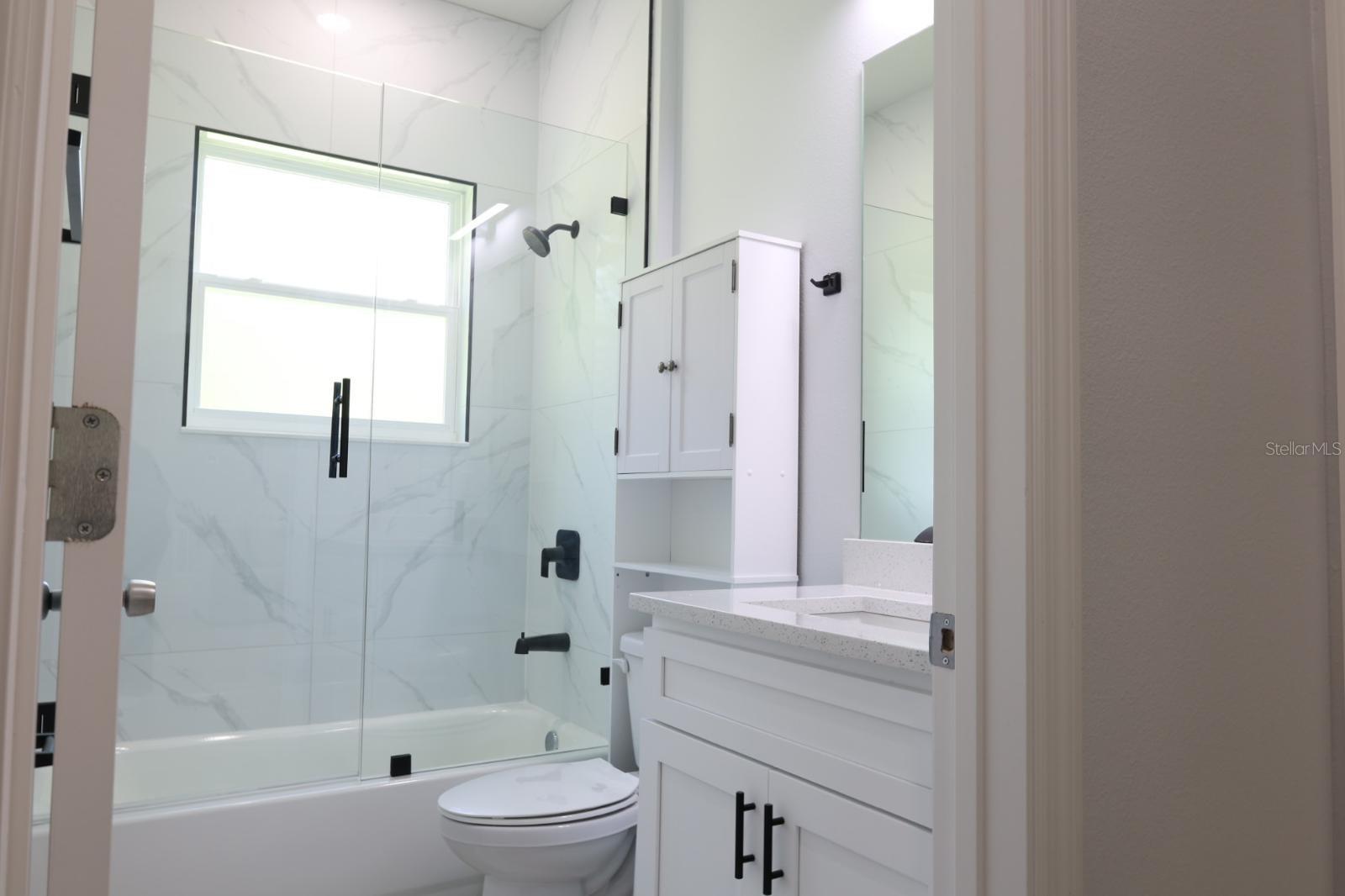Listing photo id 15 for 2522 Castle Road